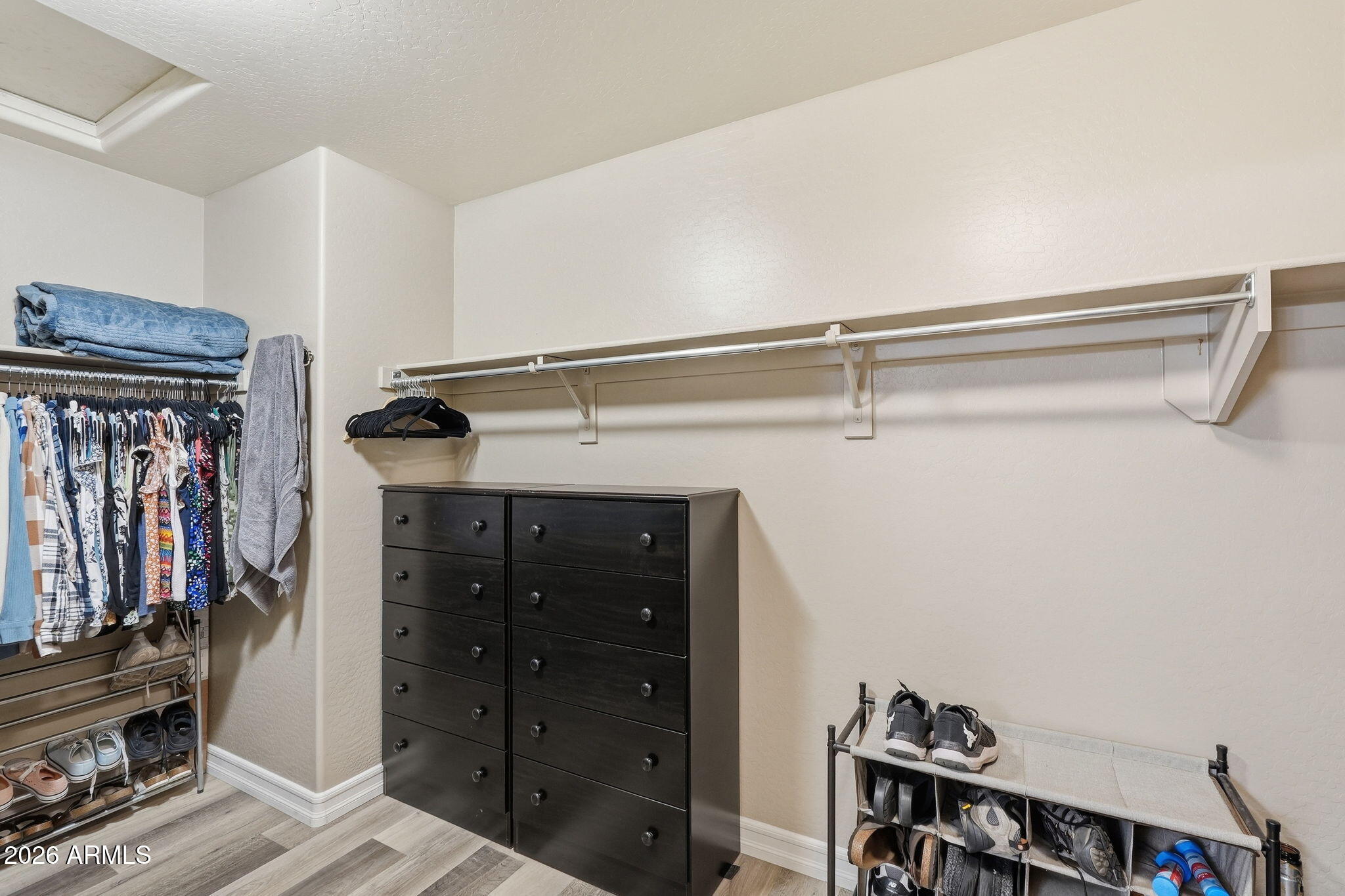 7856 W ROCK SPRINGS Drive