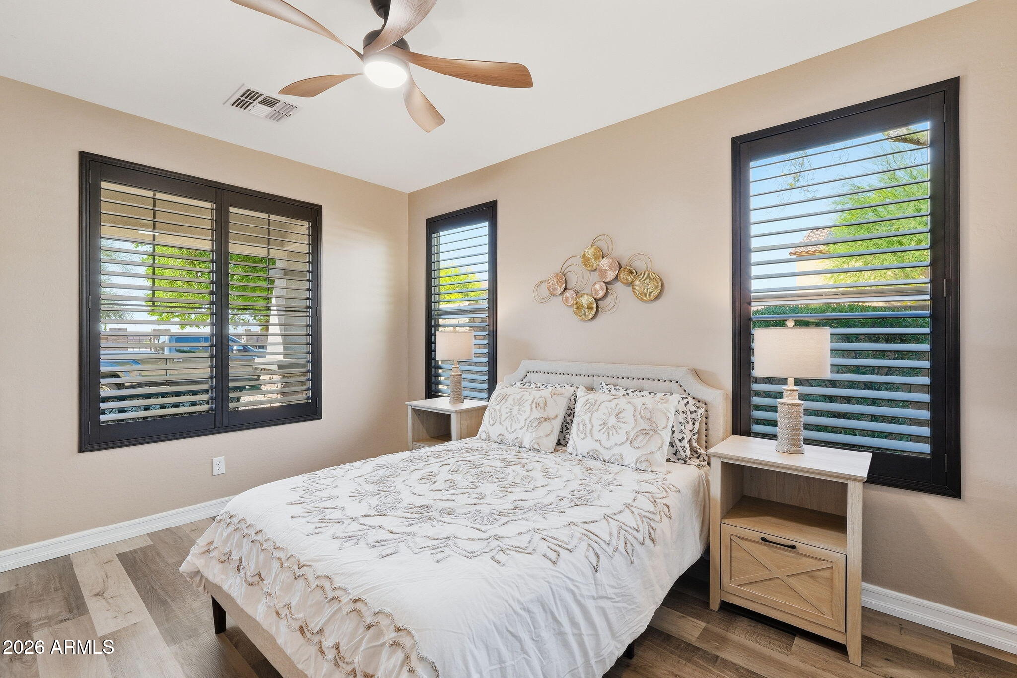 7856 W ROCK SPRINGS Drive