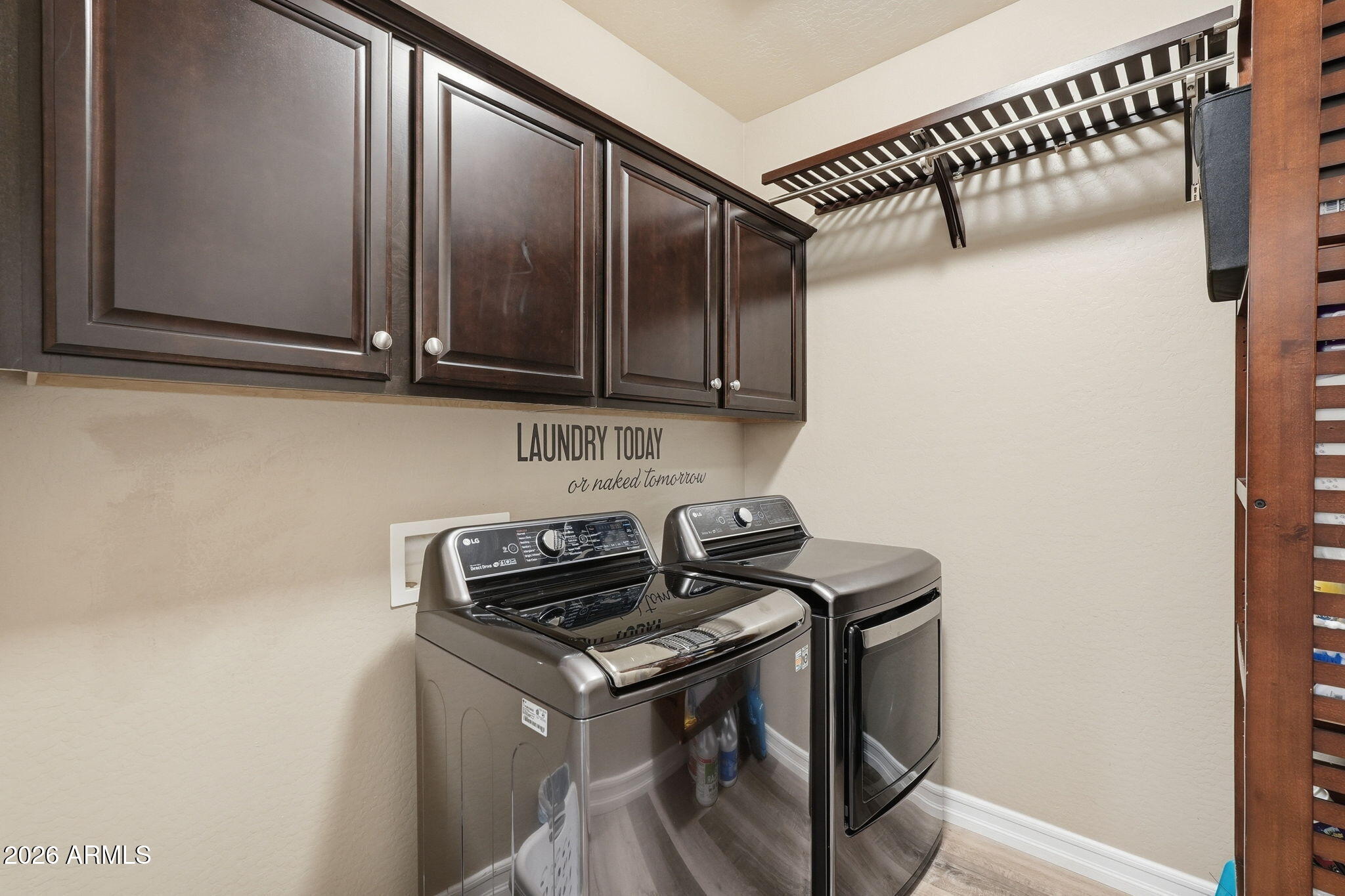 7856 W ROCK SPRINGS Drive