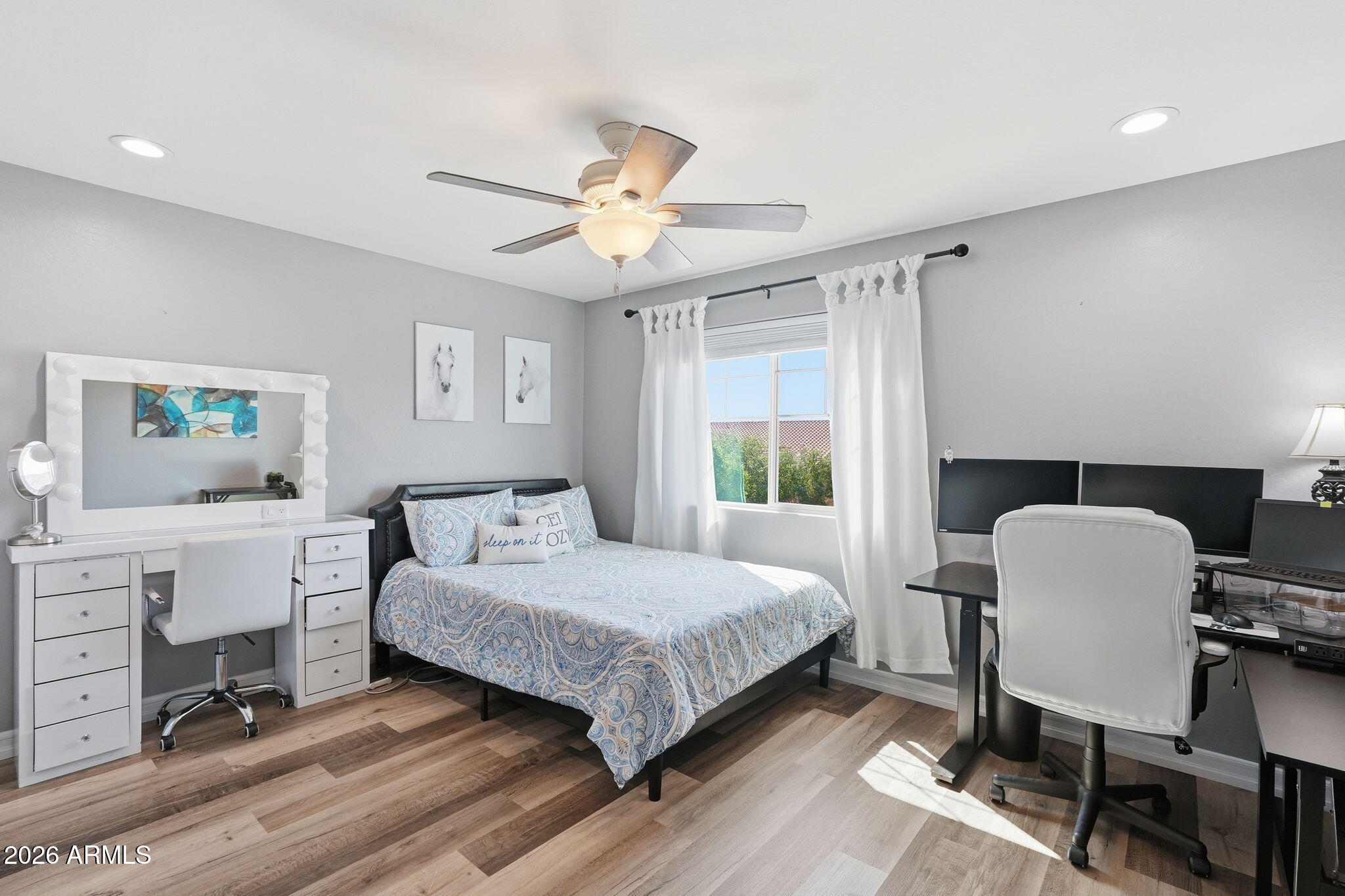 7856 W ROCK SPRINGS Drive