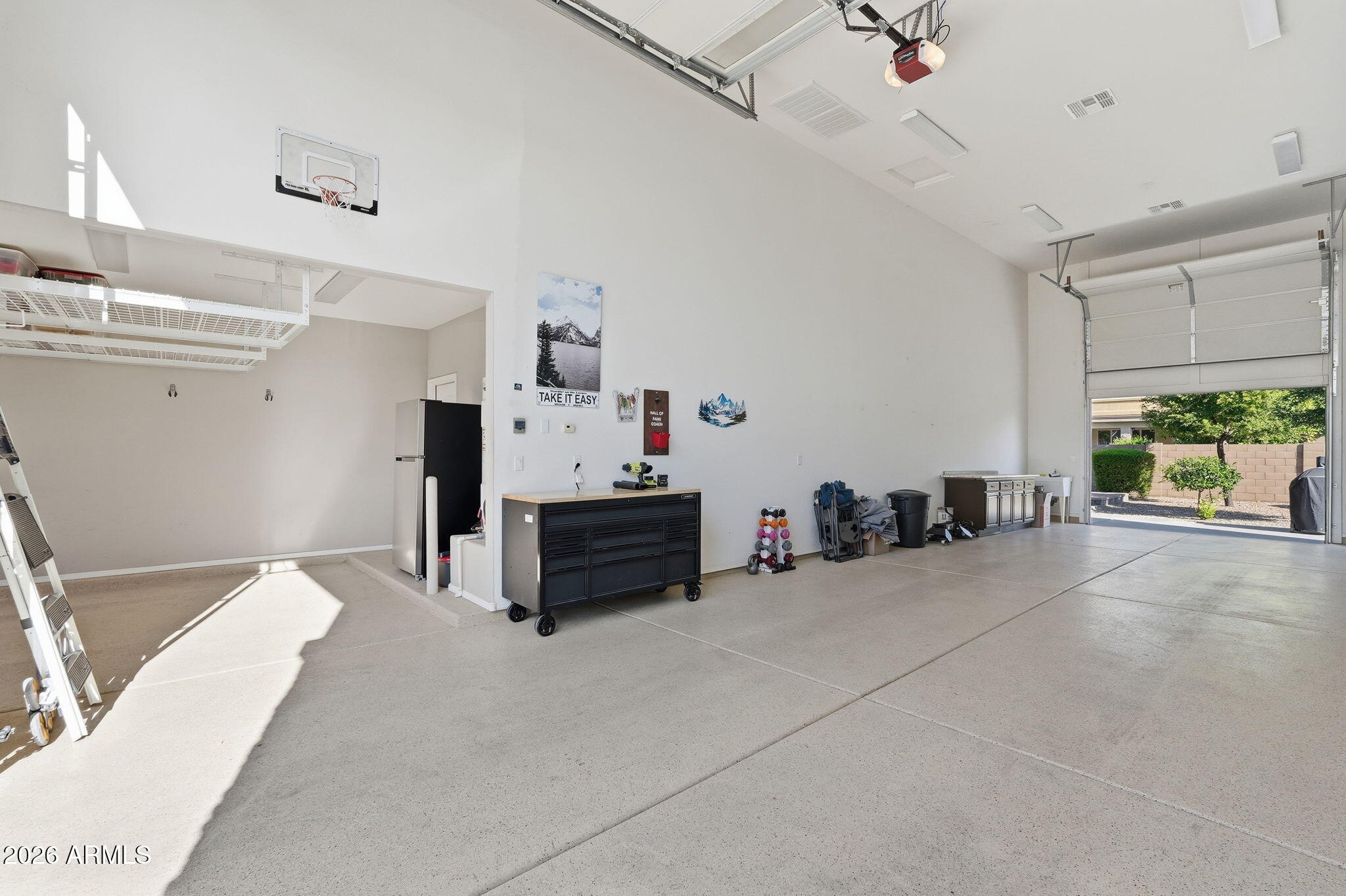 7856 W ROCK SPRINGS Drive