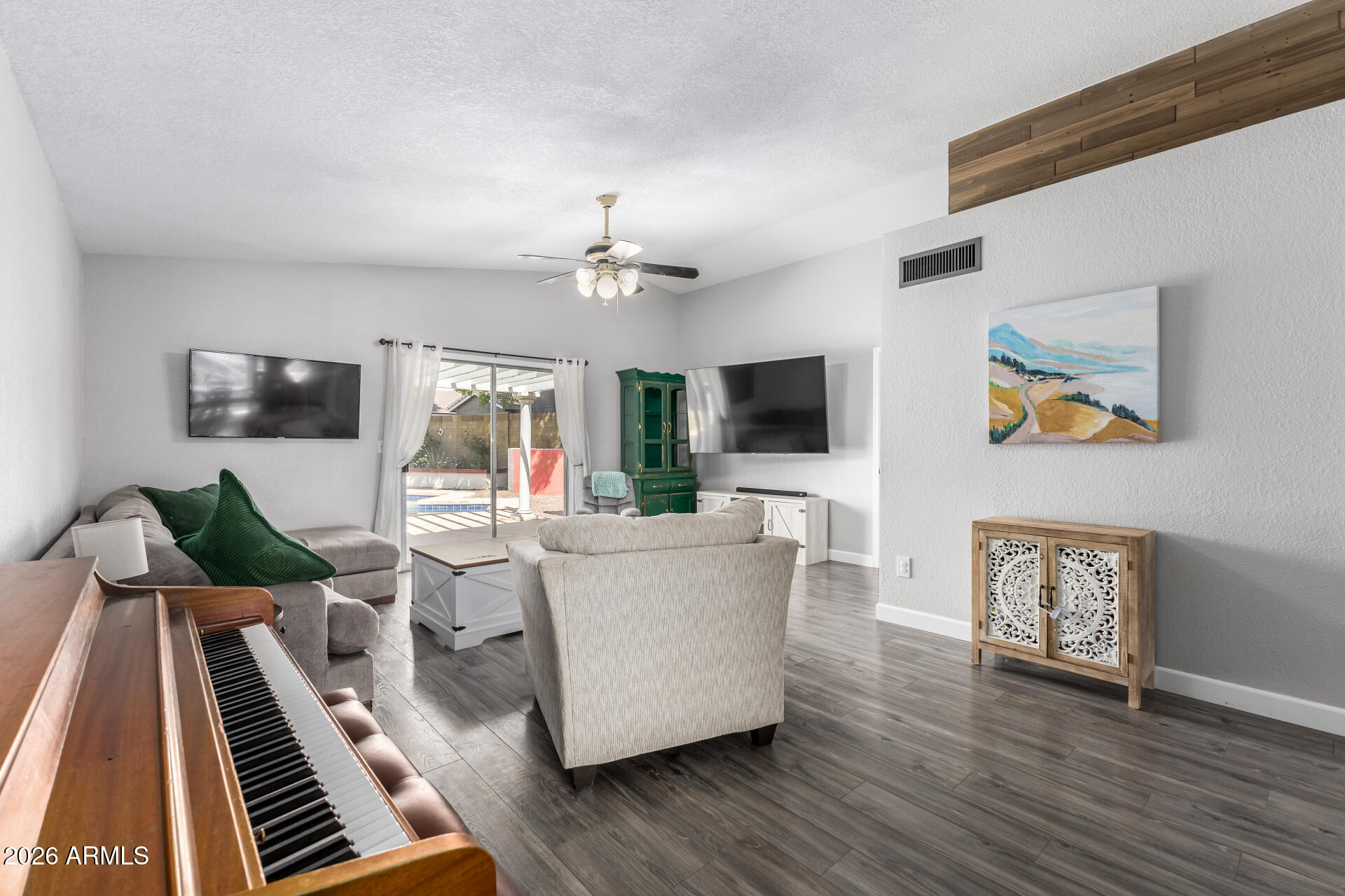 1616 N ALTA MESA Drive Unit: 42