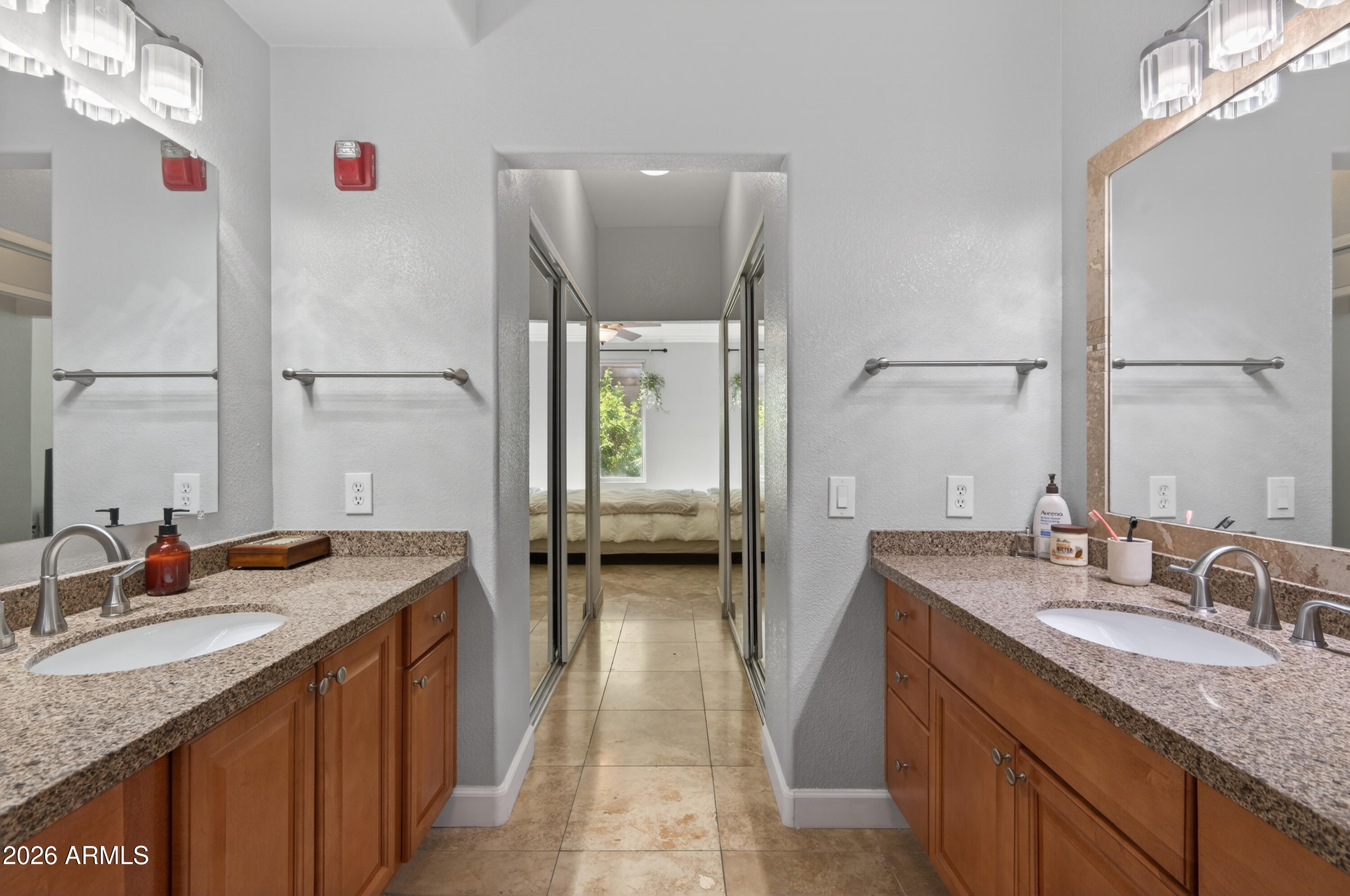 435 W RIO SALADO Parkway 112