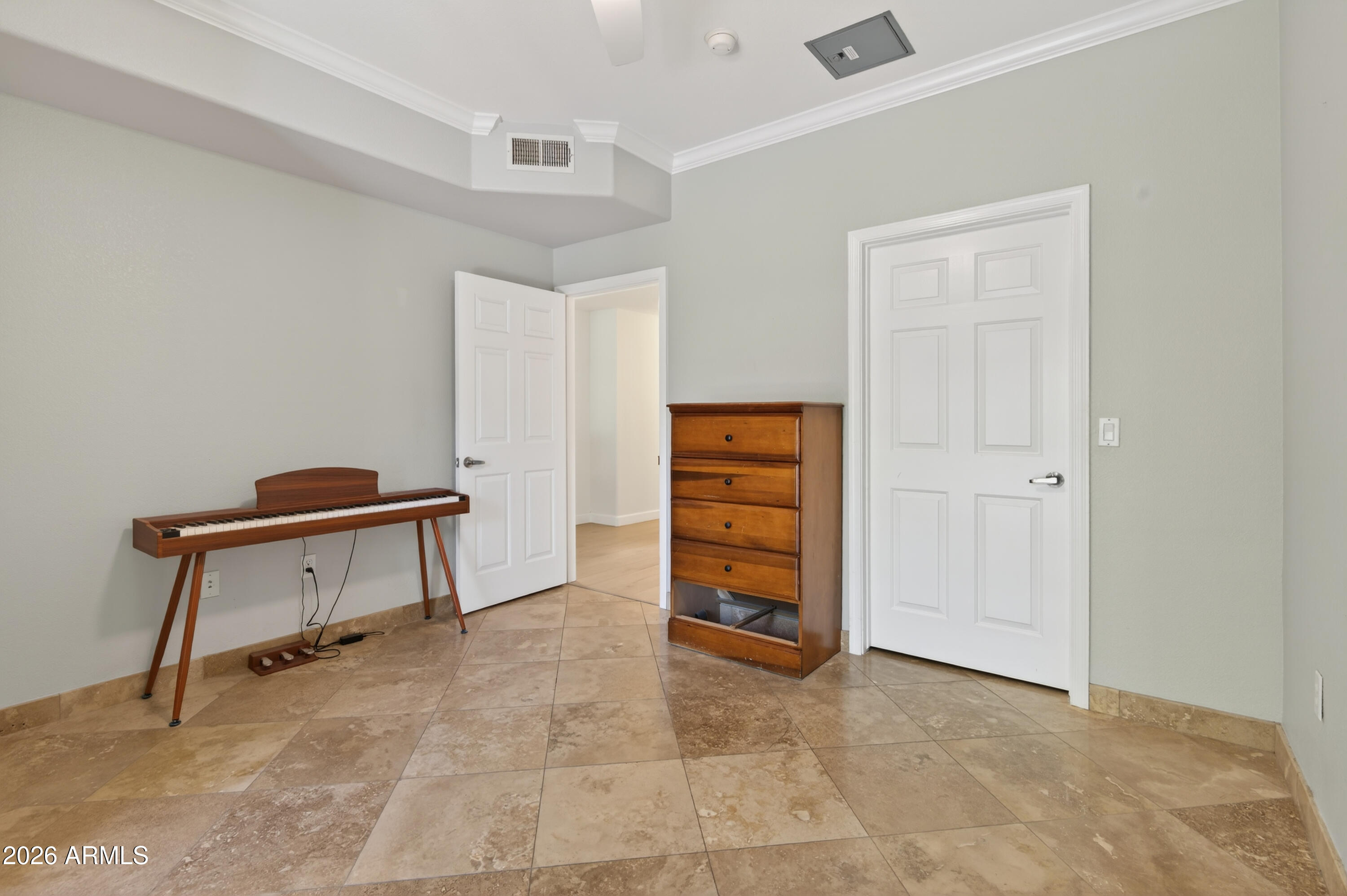 435 W RIO SALADO Parkway 112