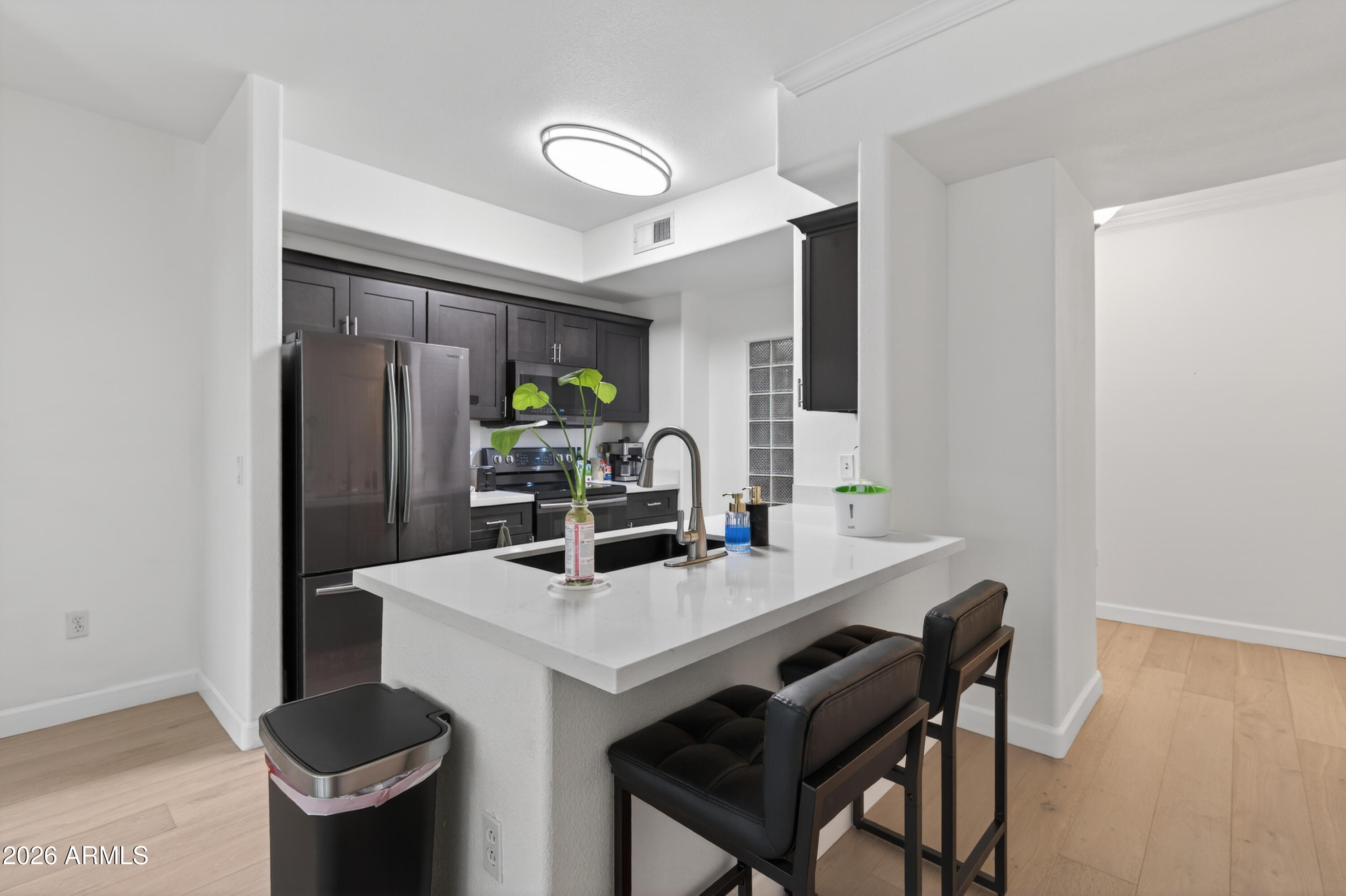435 W RIO SALADO Parkway 112