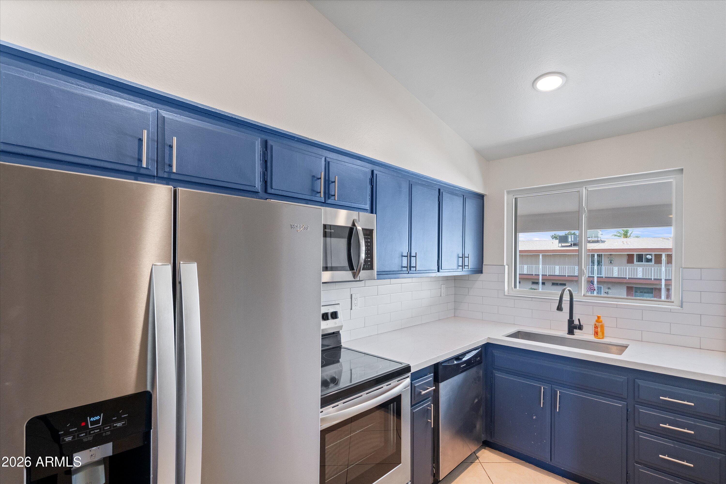 10840 N FAIRWAY Court W