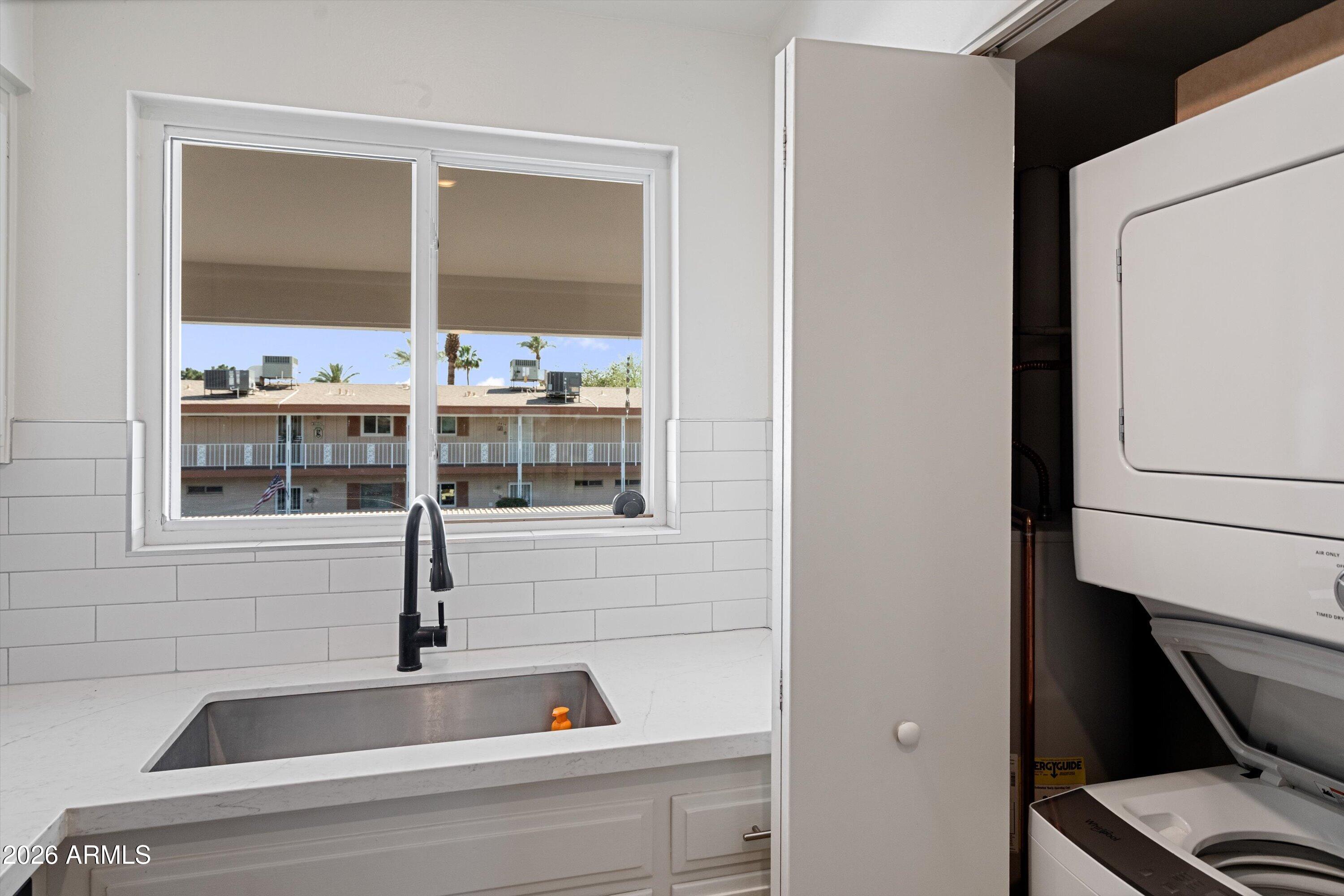 10840 N FAIRWAY Court W