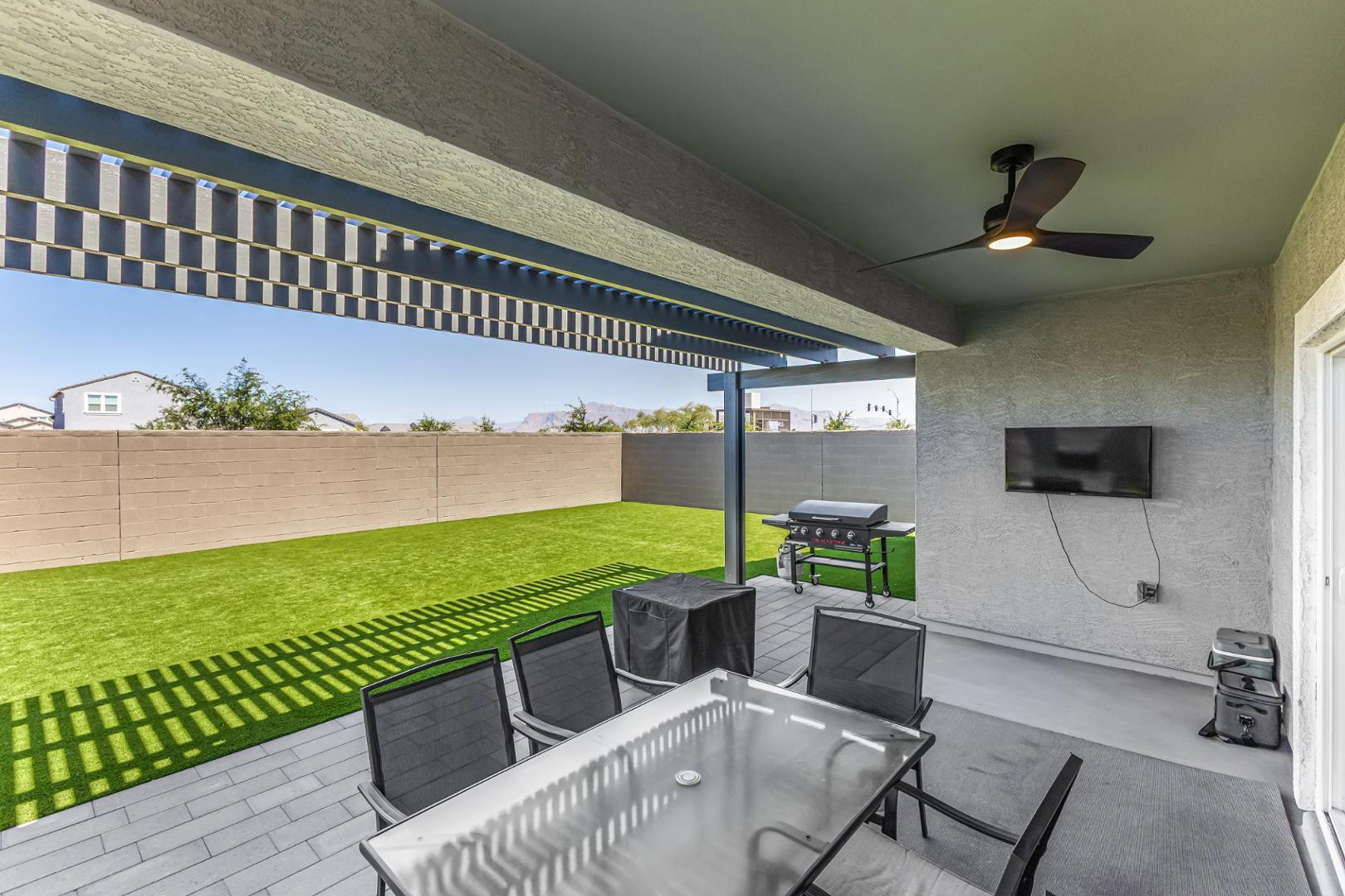 1714 W Starfire Avenue