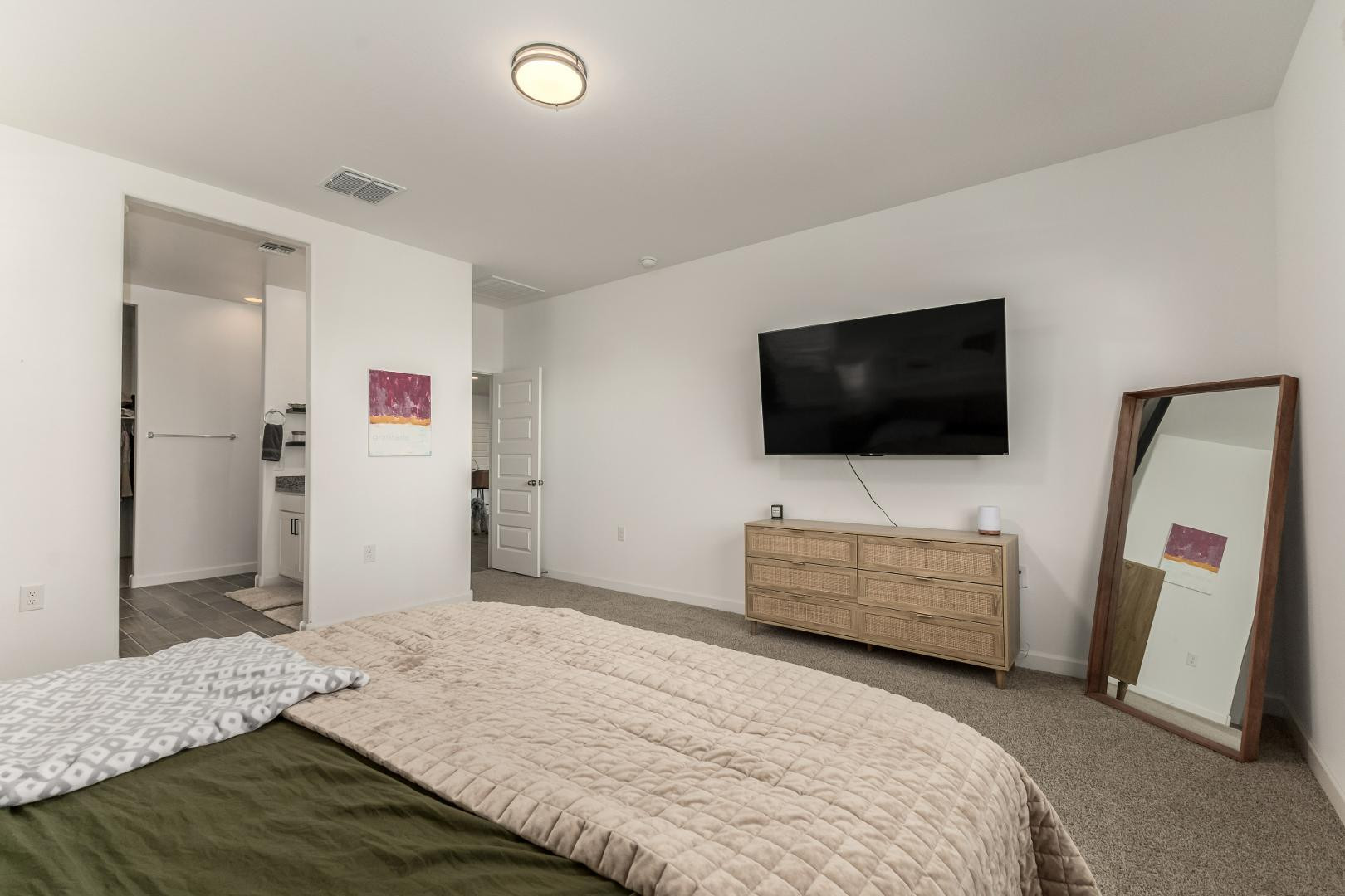 1714 W Starfire Avenue