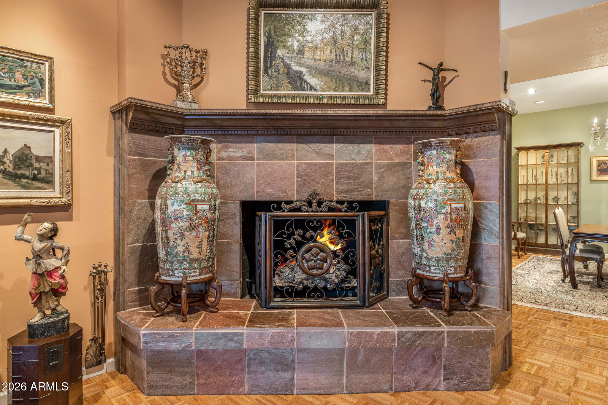 8219 N CHARLES Drive