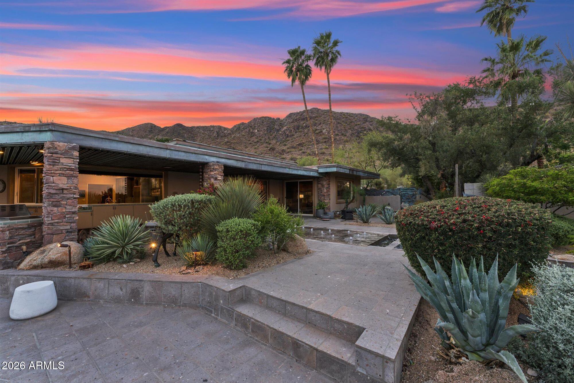 8219 N CHARLES Drive