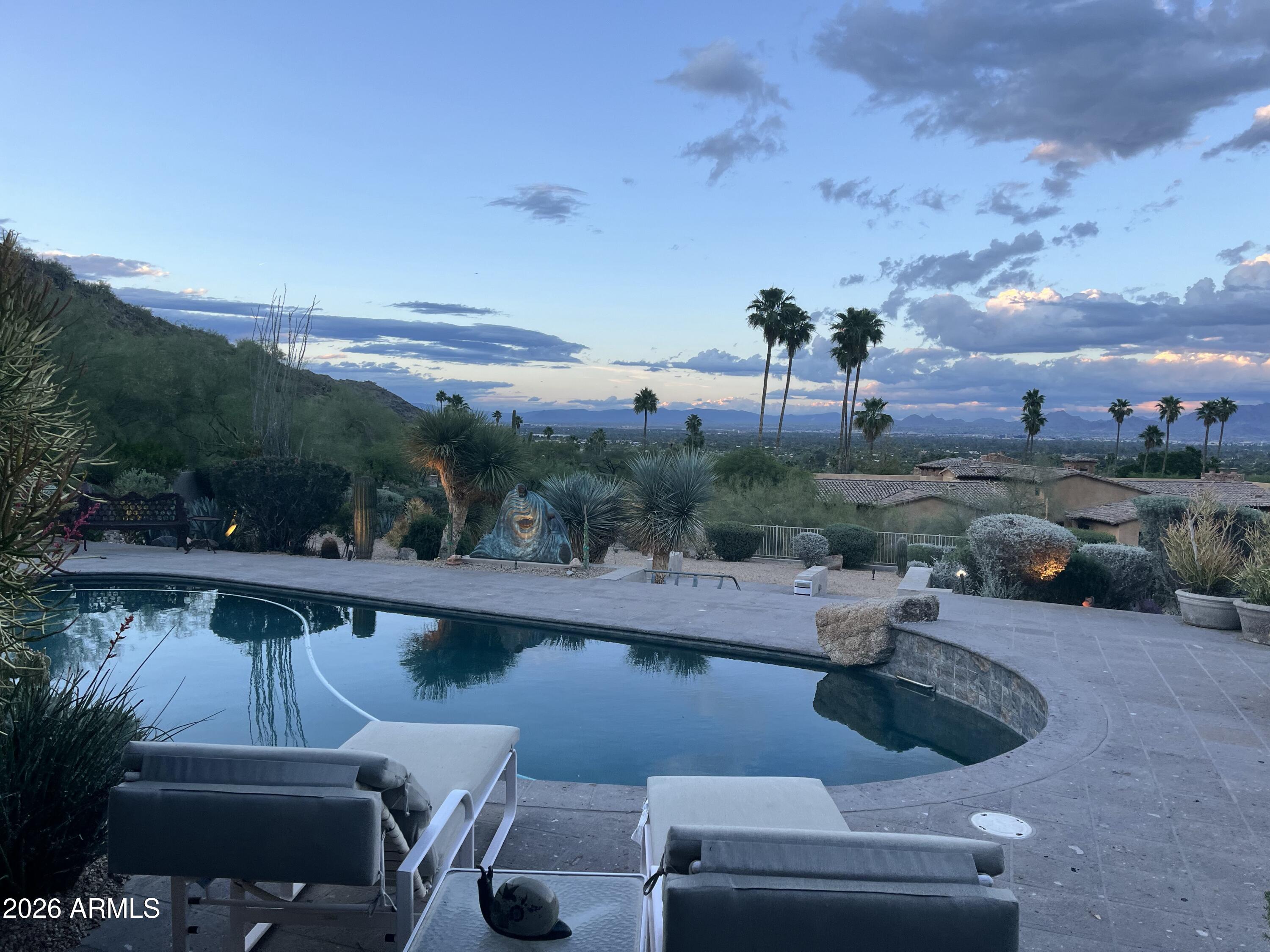 8219 N CHARLES Drive