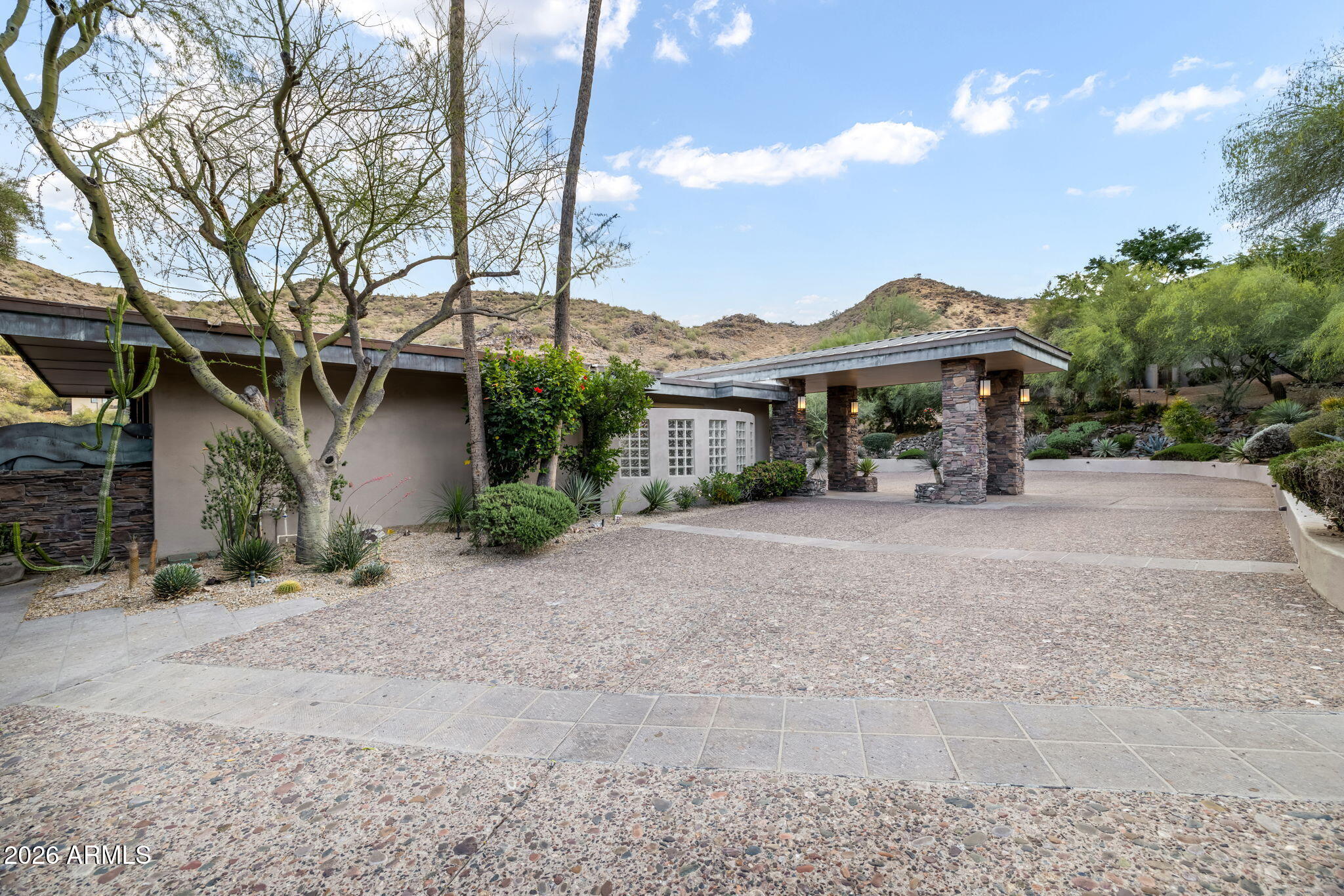 8219 N CHARLES Drive