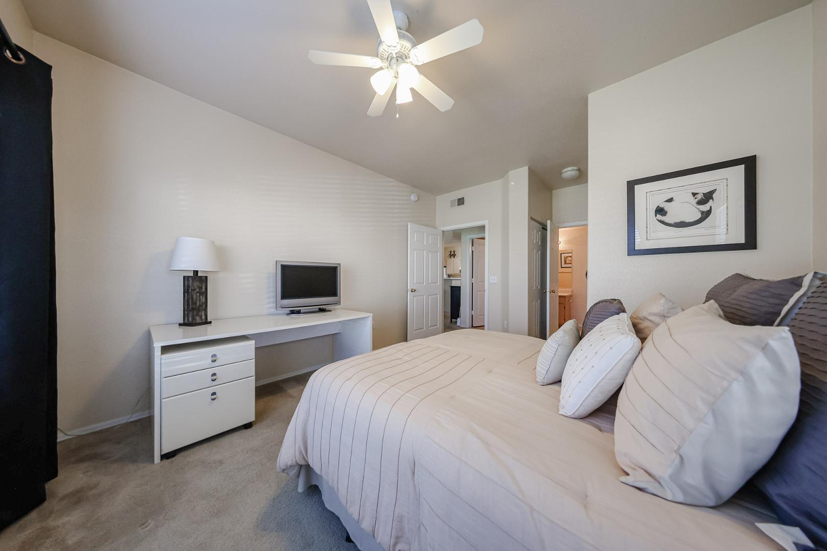 3236 E Chandler Boulevard Unit 1069