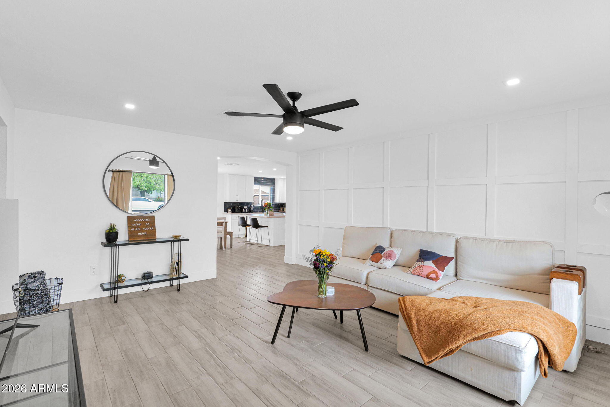407 E AUBURN Drive