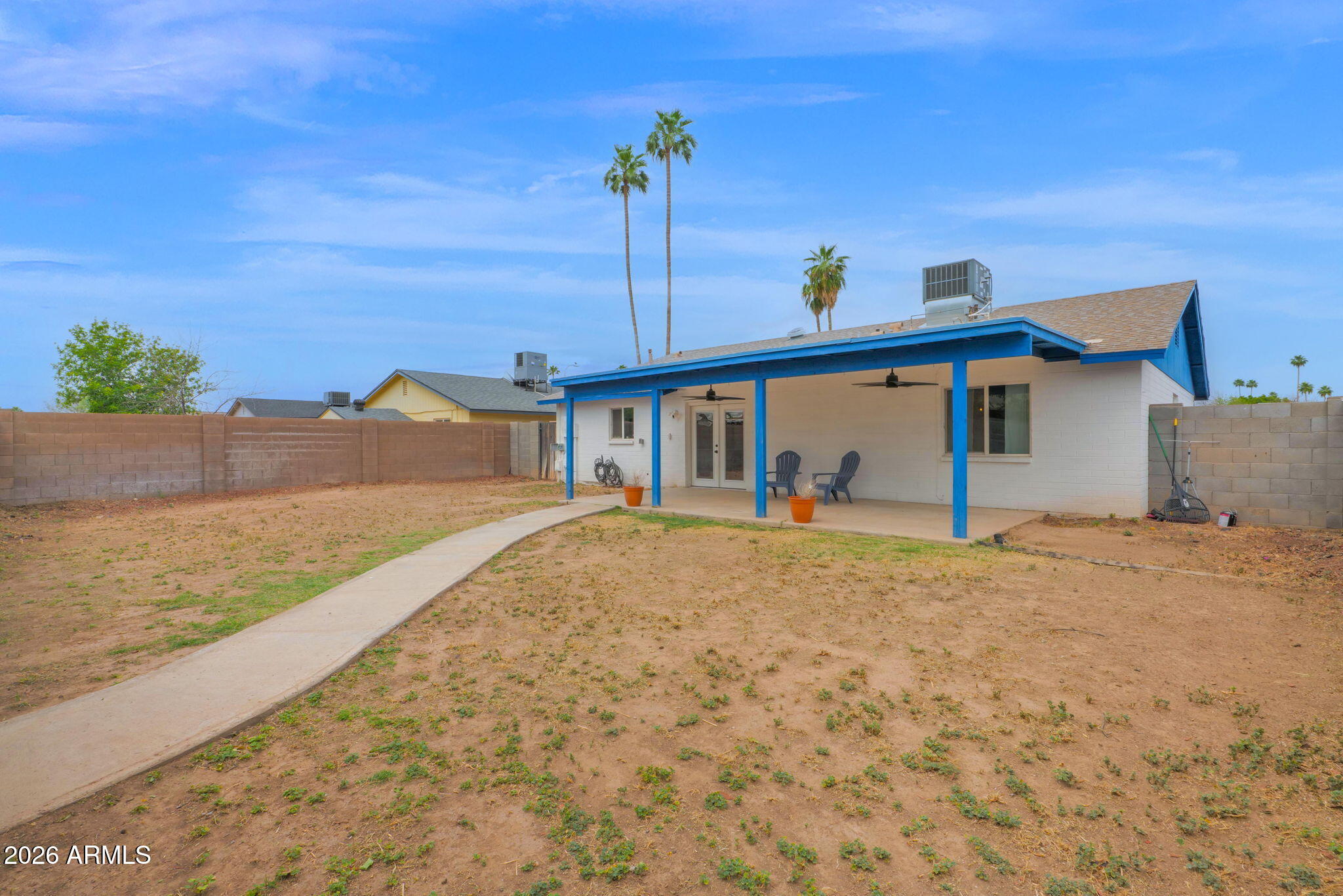407 E AUBURN Drive