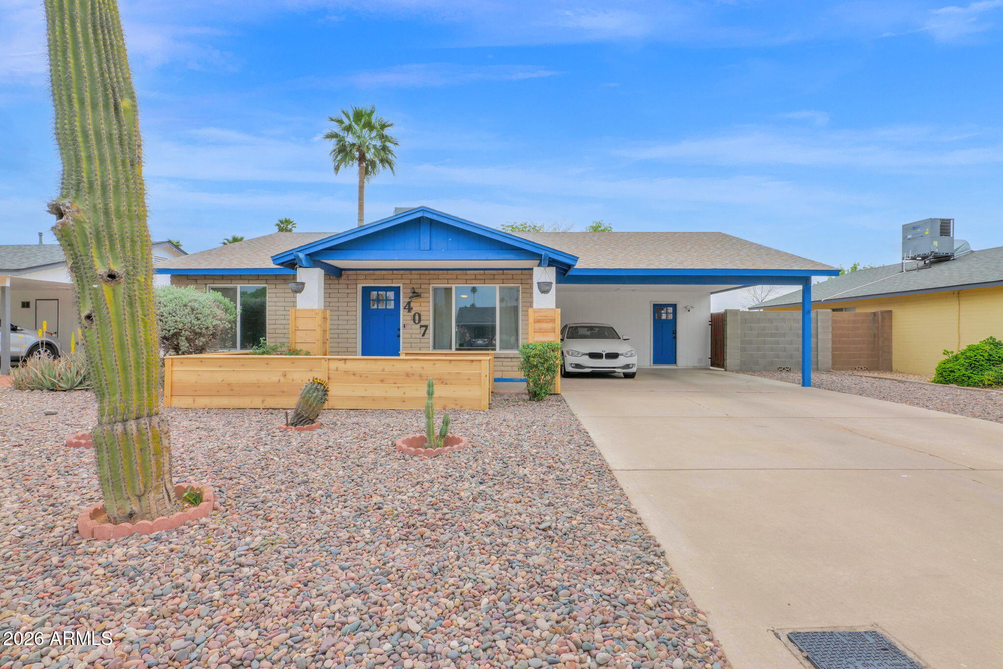 407 E AUBURN Drive