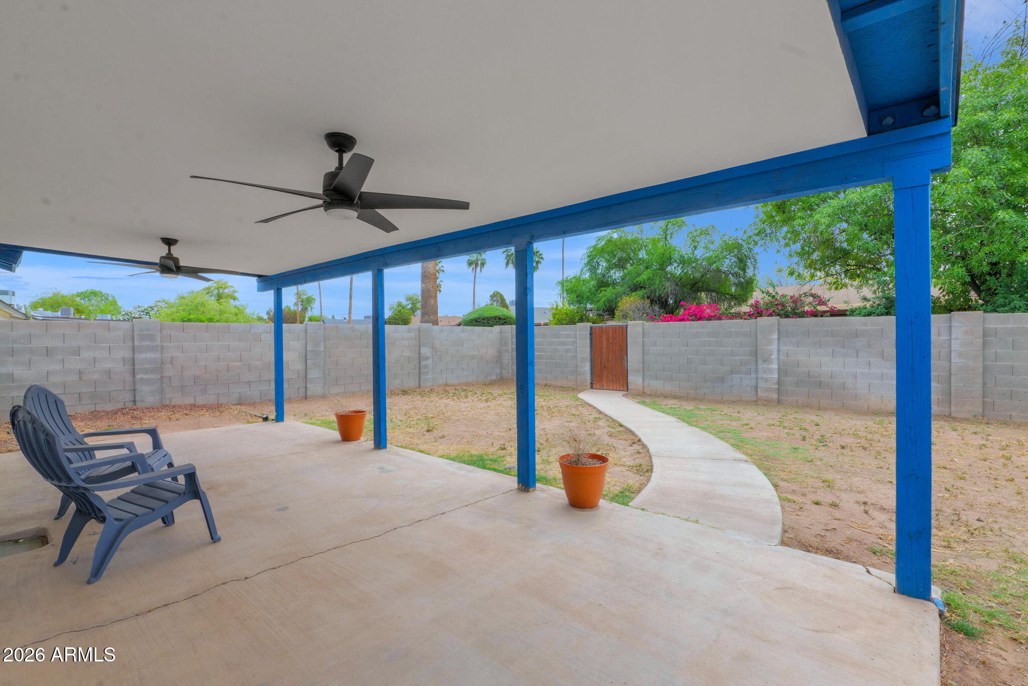 407 E AUBURN Drive