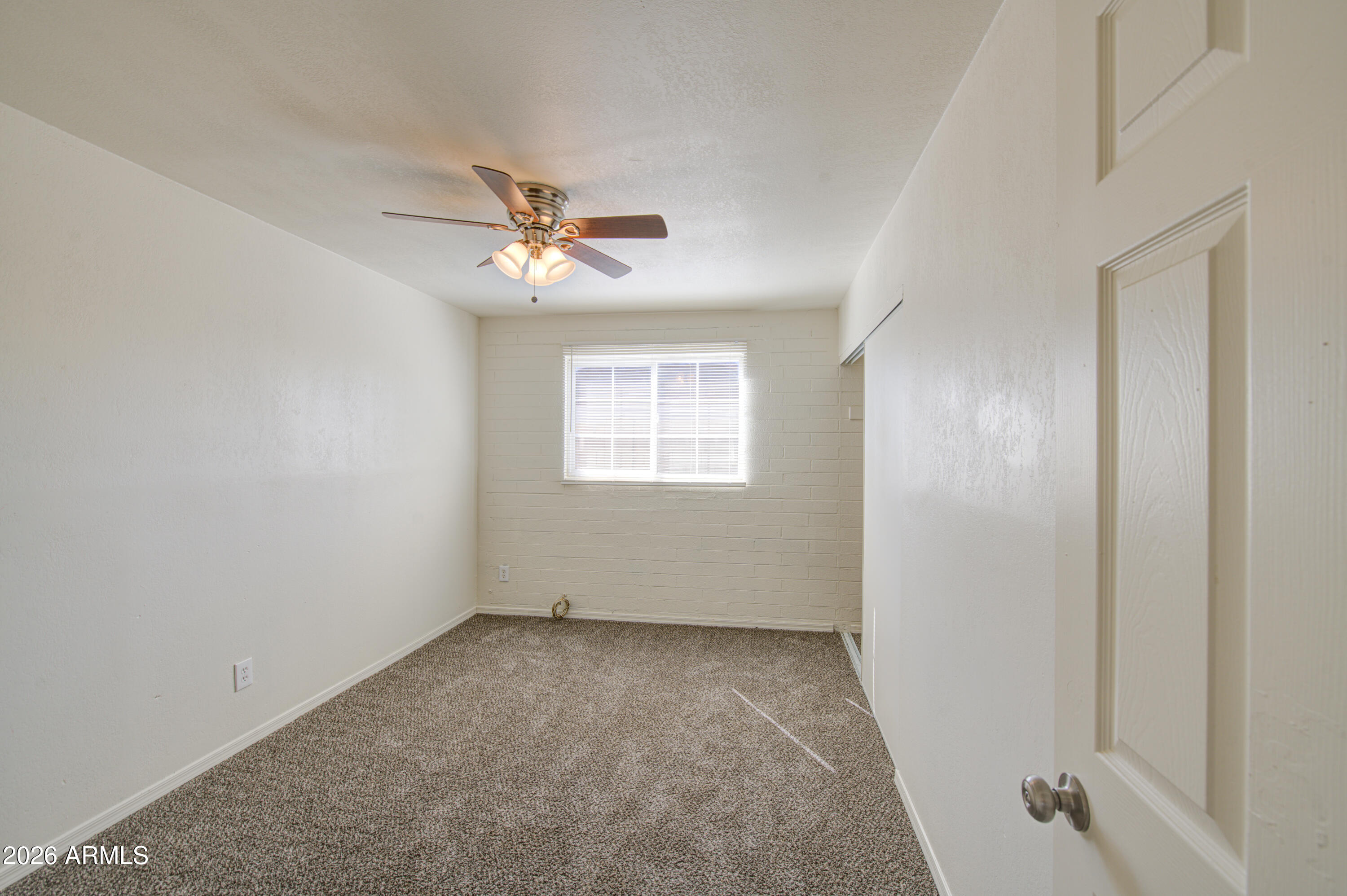 6217 W MEDLOCK Drive