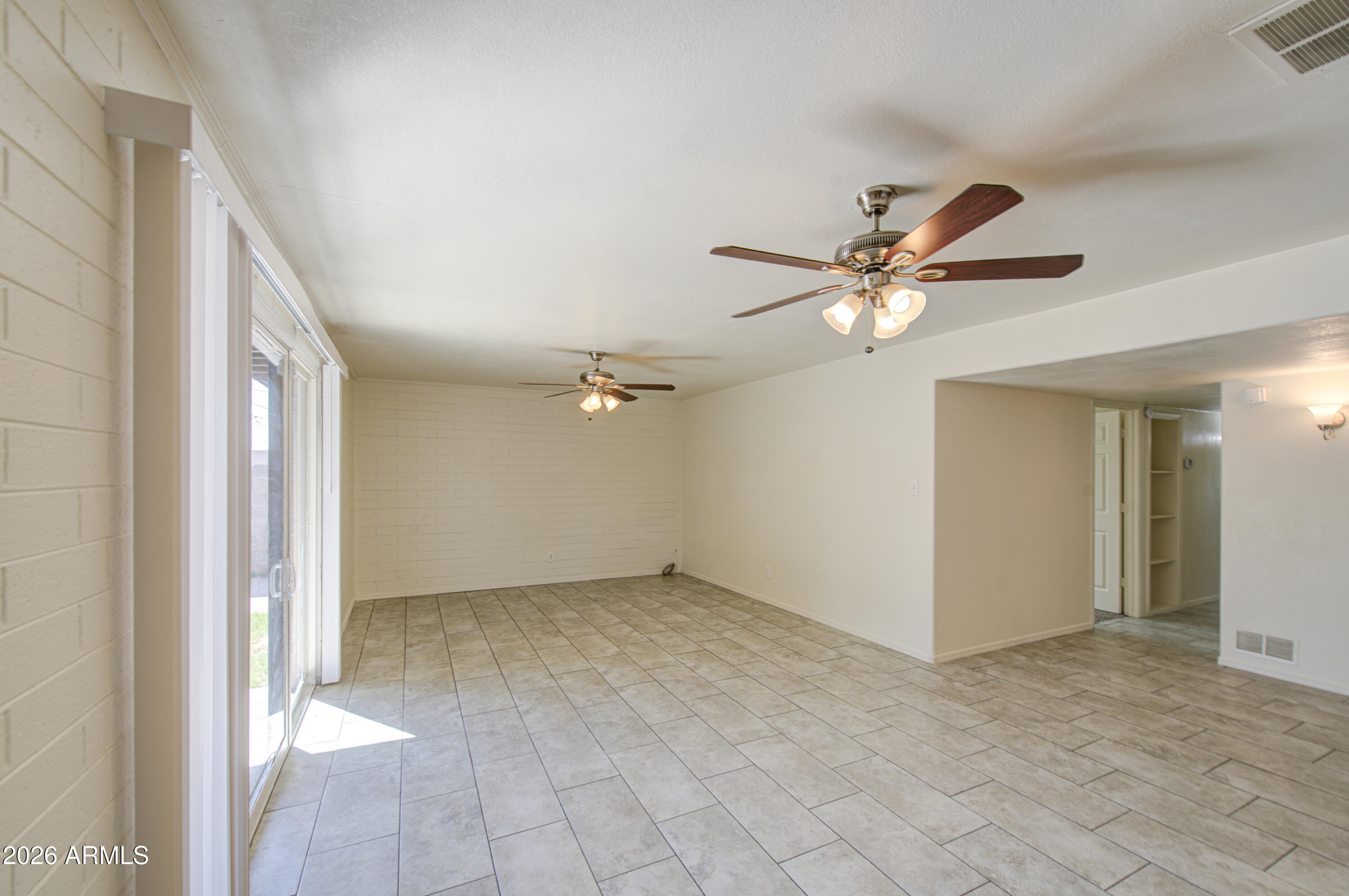 6217 W MEDLOCK Drive