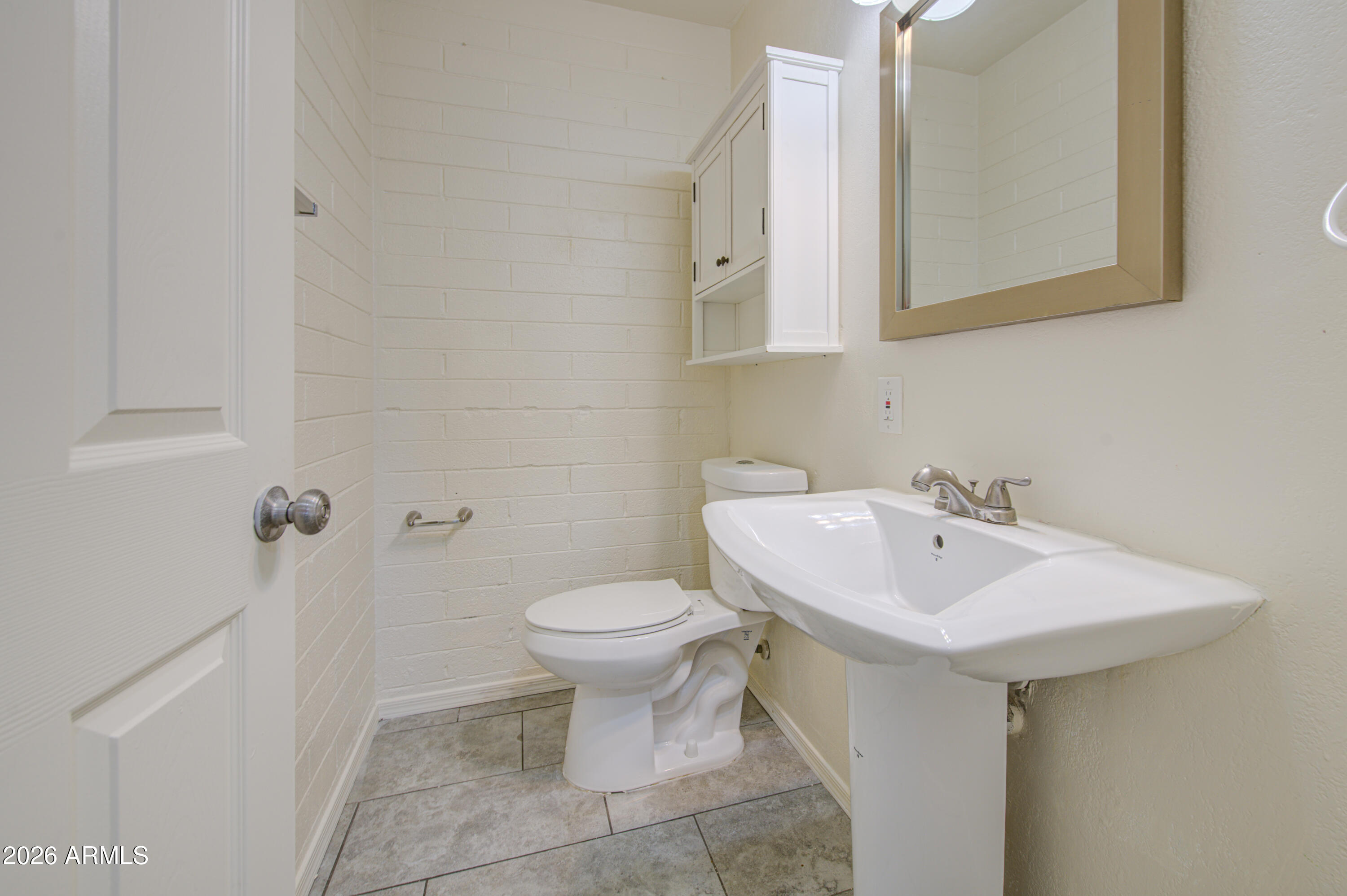 6217 W MEDLOCK Drive