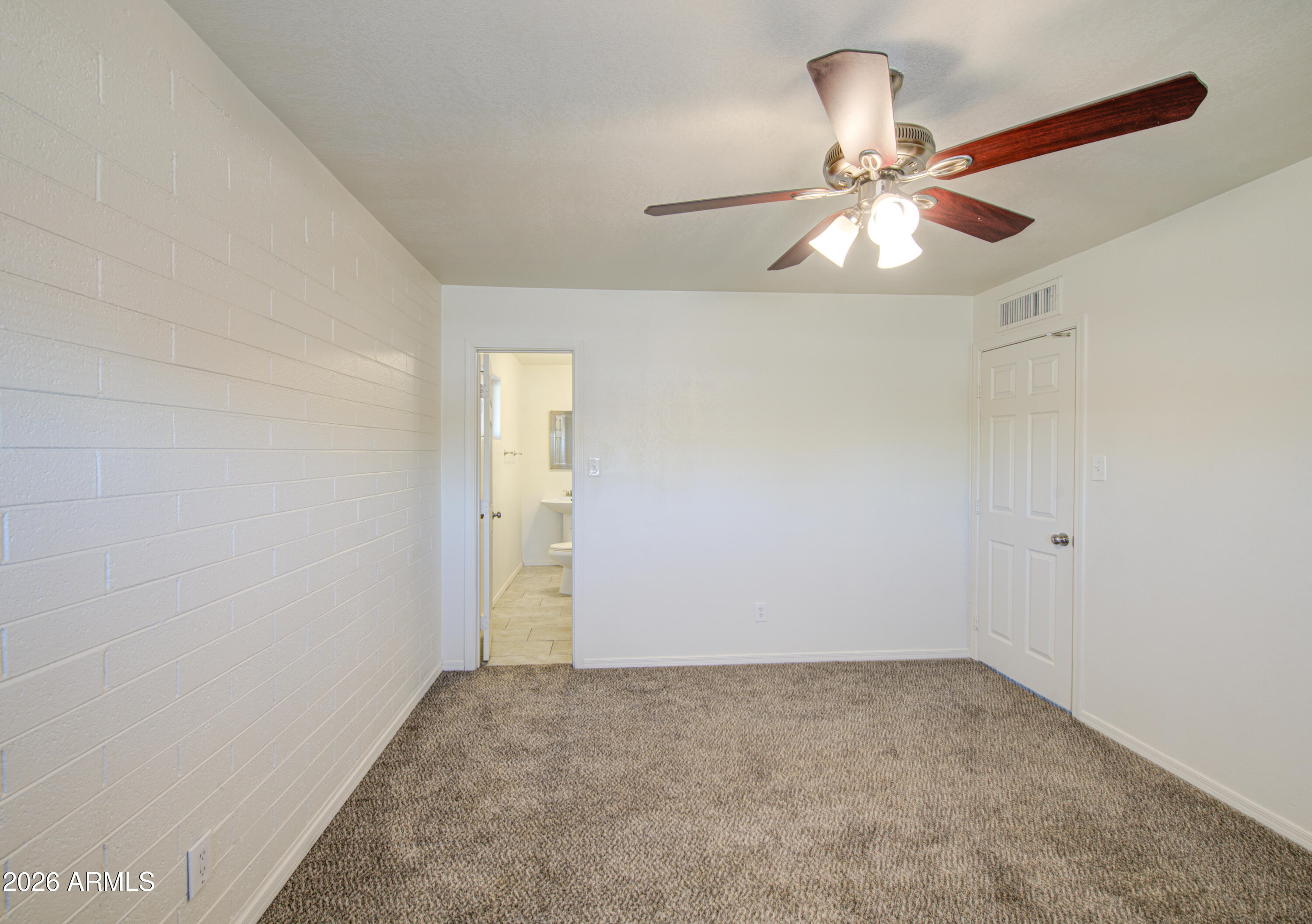 6217 W MEDLOCK Drive