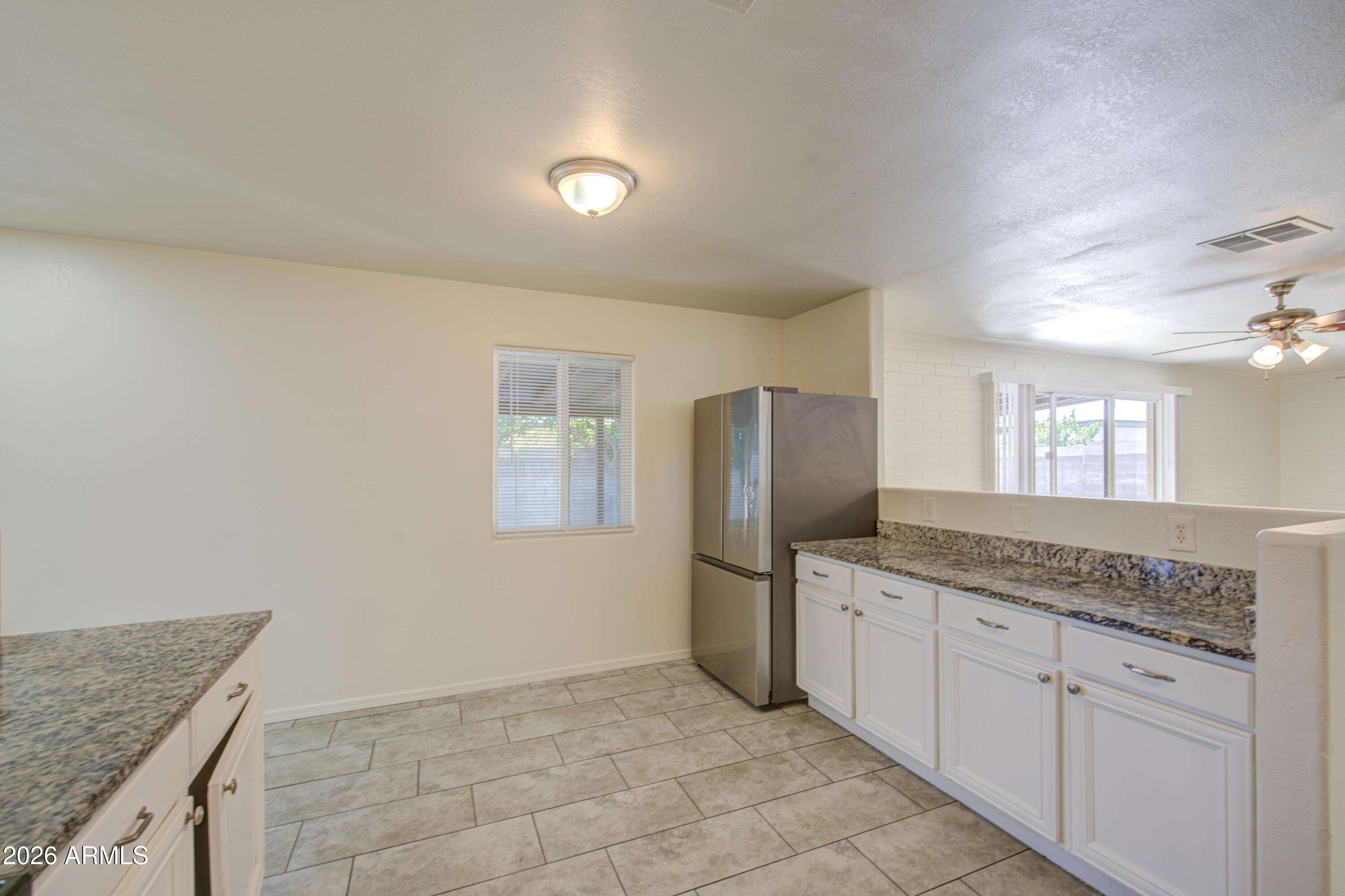 6217 W MEDLOCK Drive