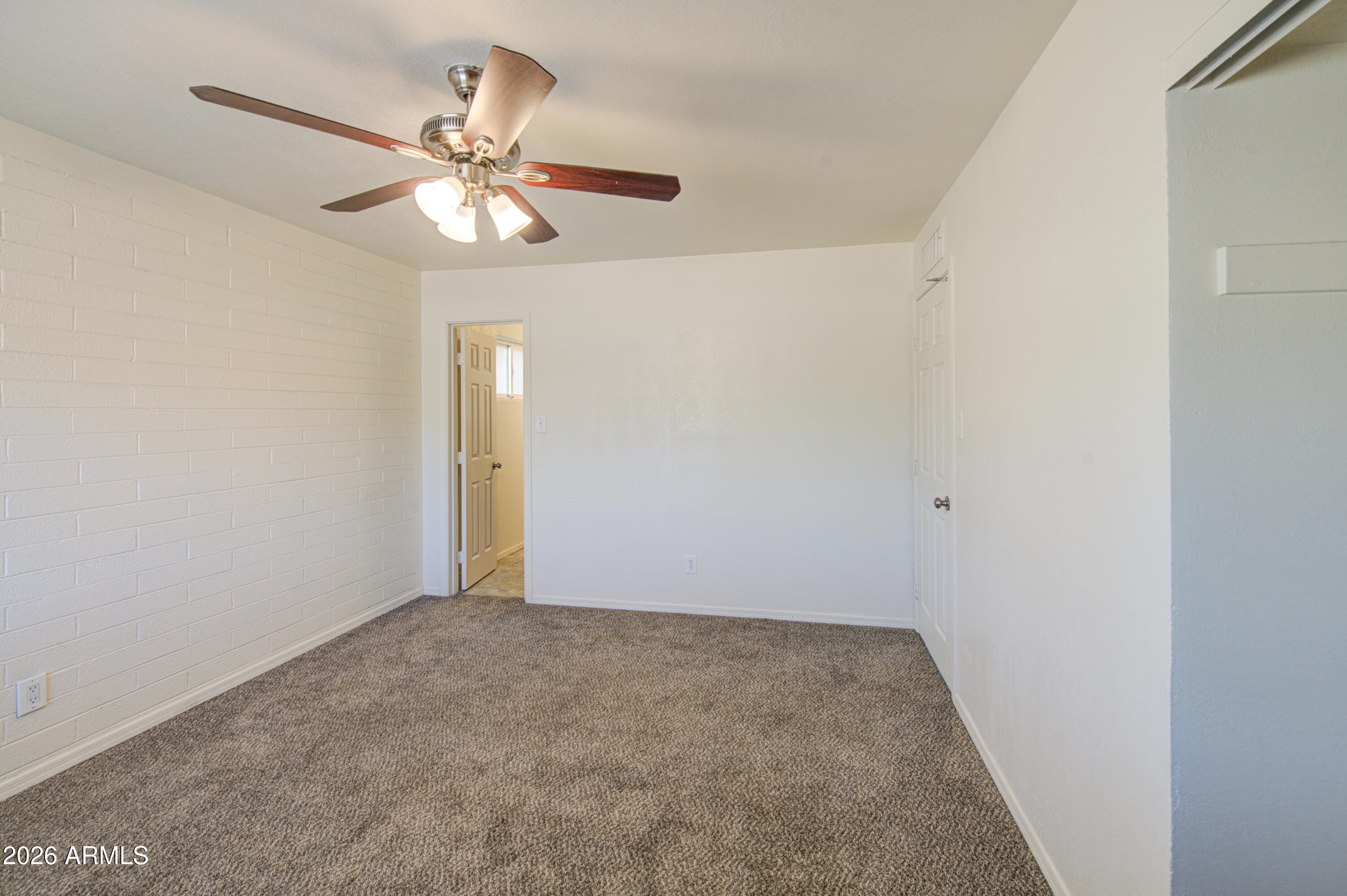 6217 W MEDLOCK Drive