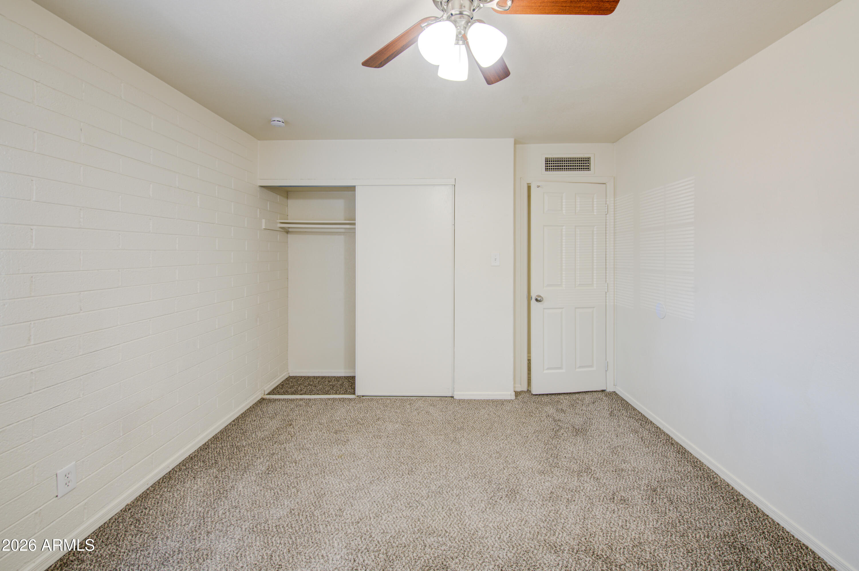 6217 W MEDLOCK Drive