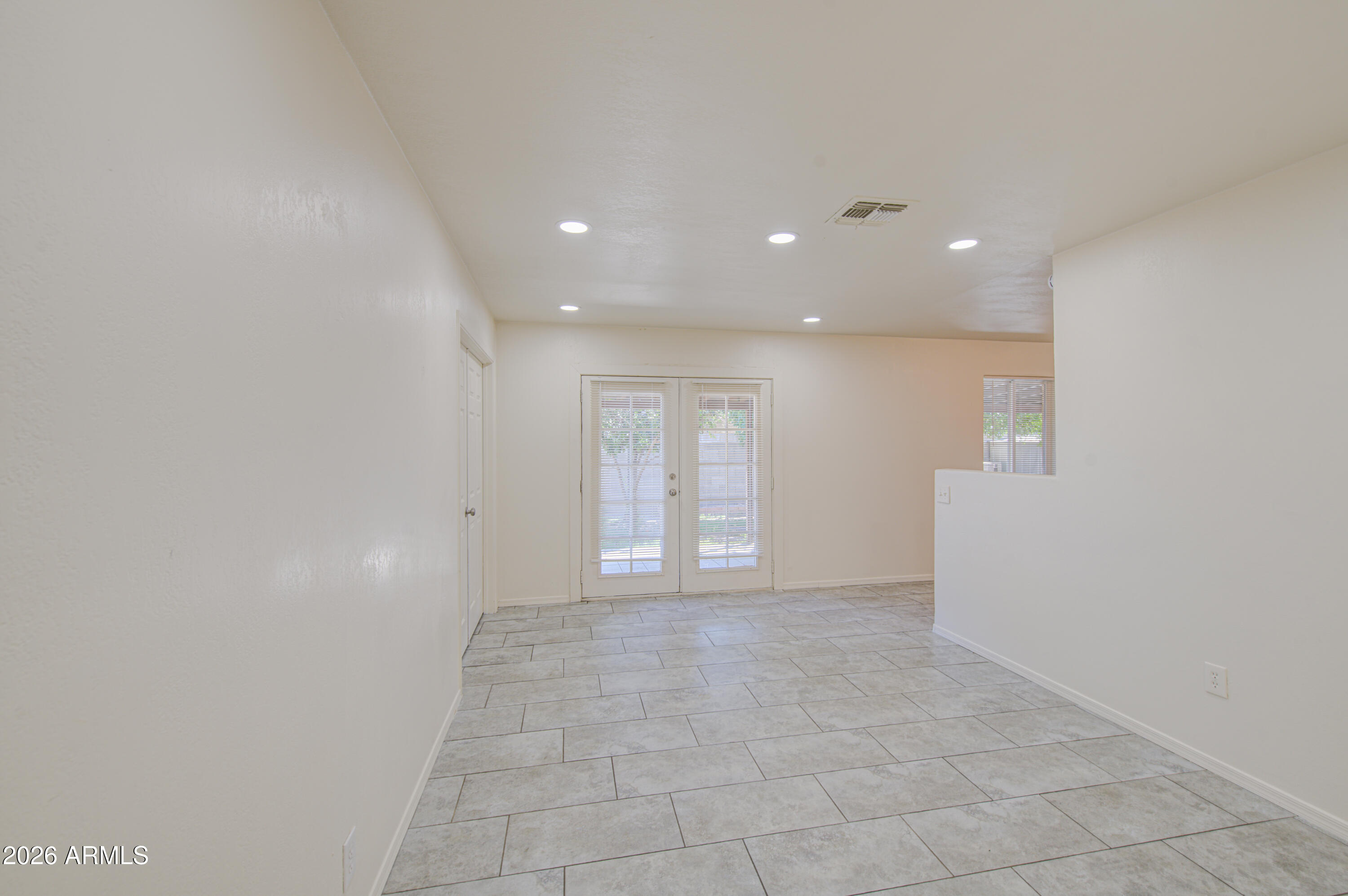 6217 W MEDLOCK Drive