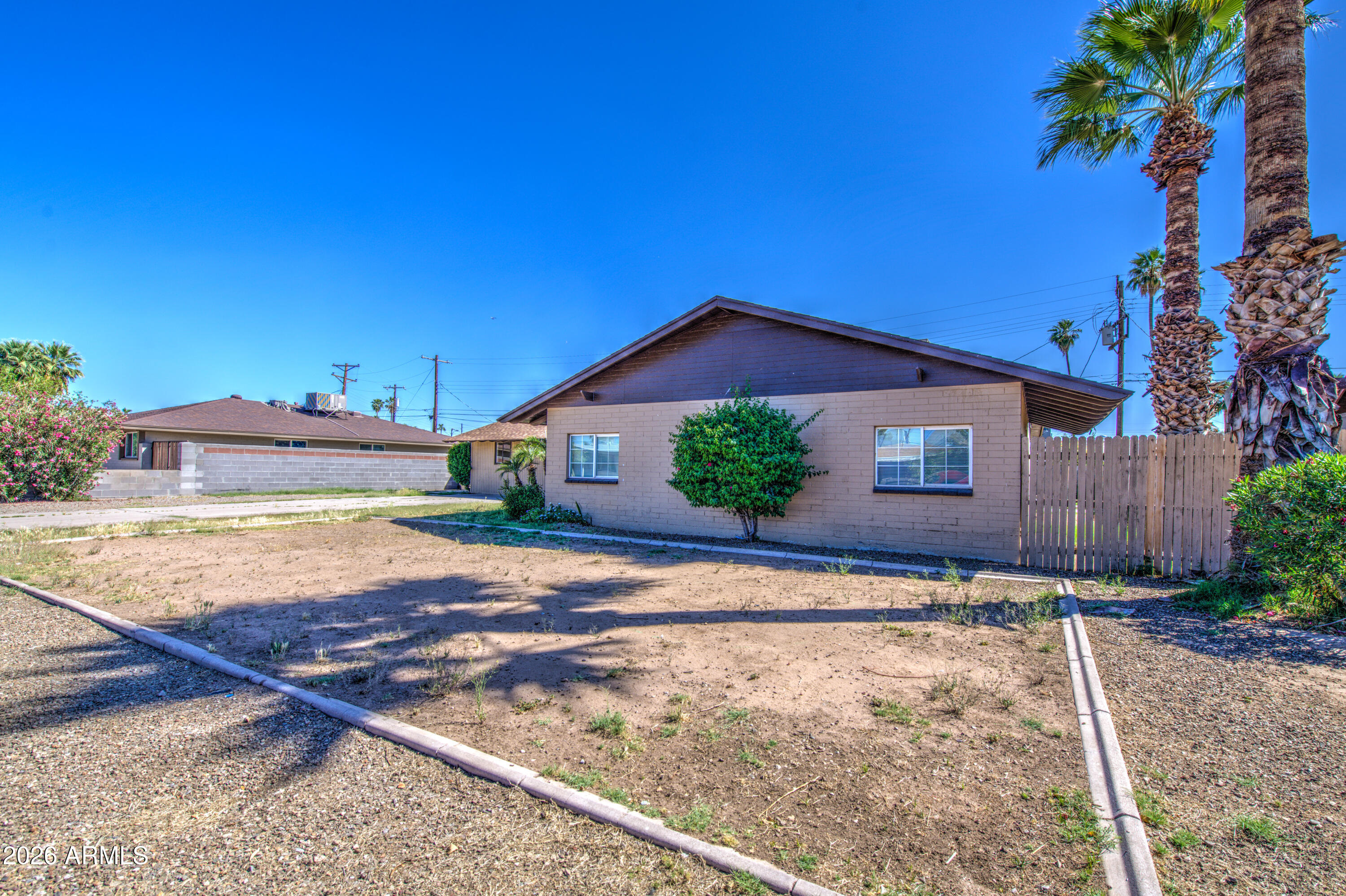 6217 W MEDLOCK Drive