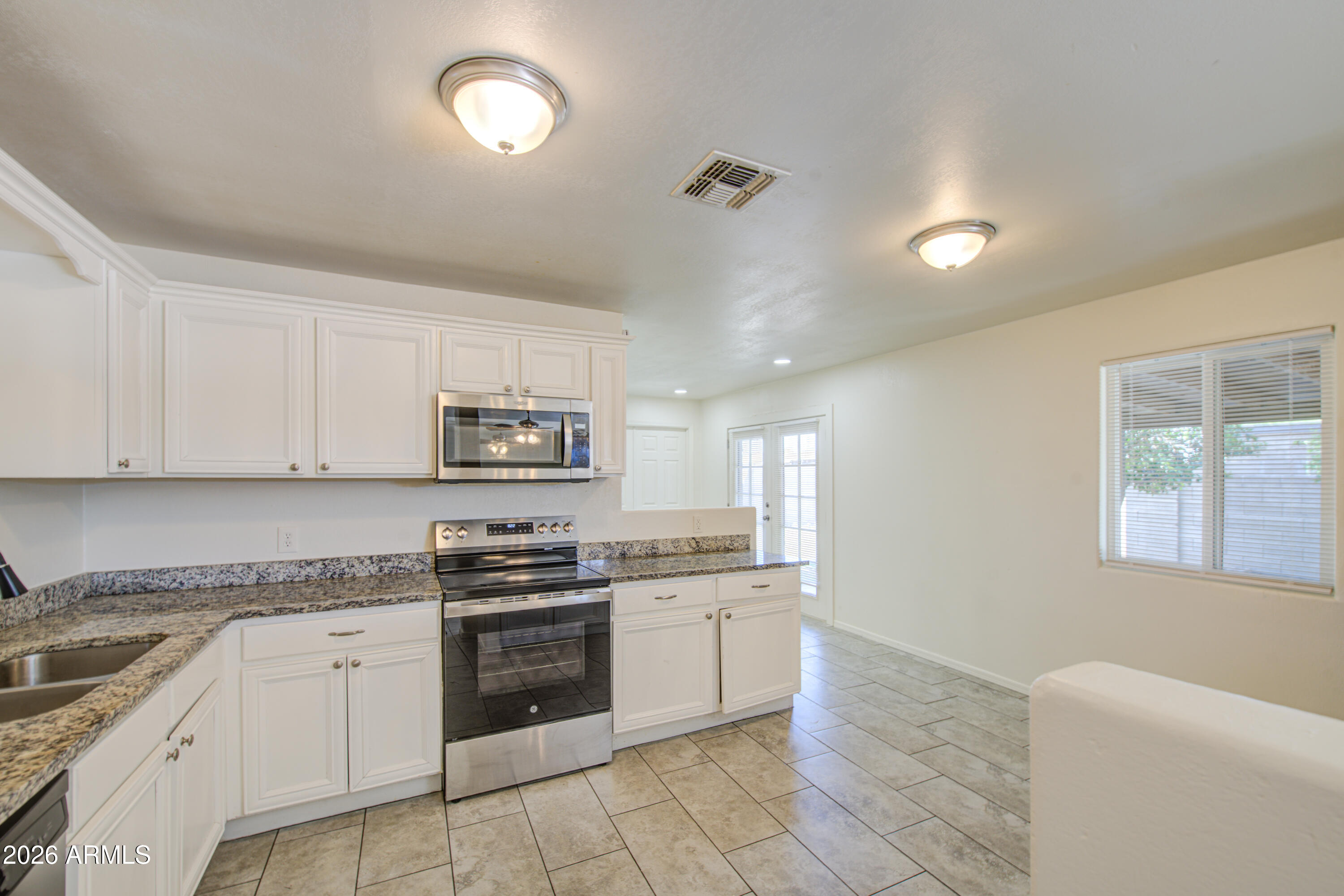 6217 W MEDLOCK Drive