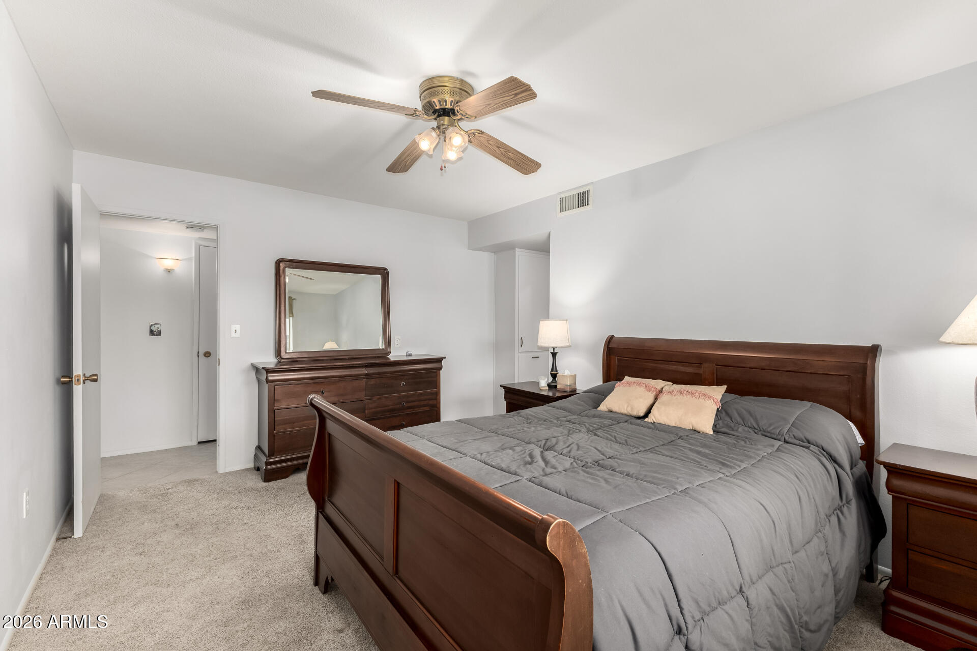 10428 W ROUNDELAY Circle