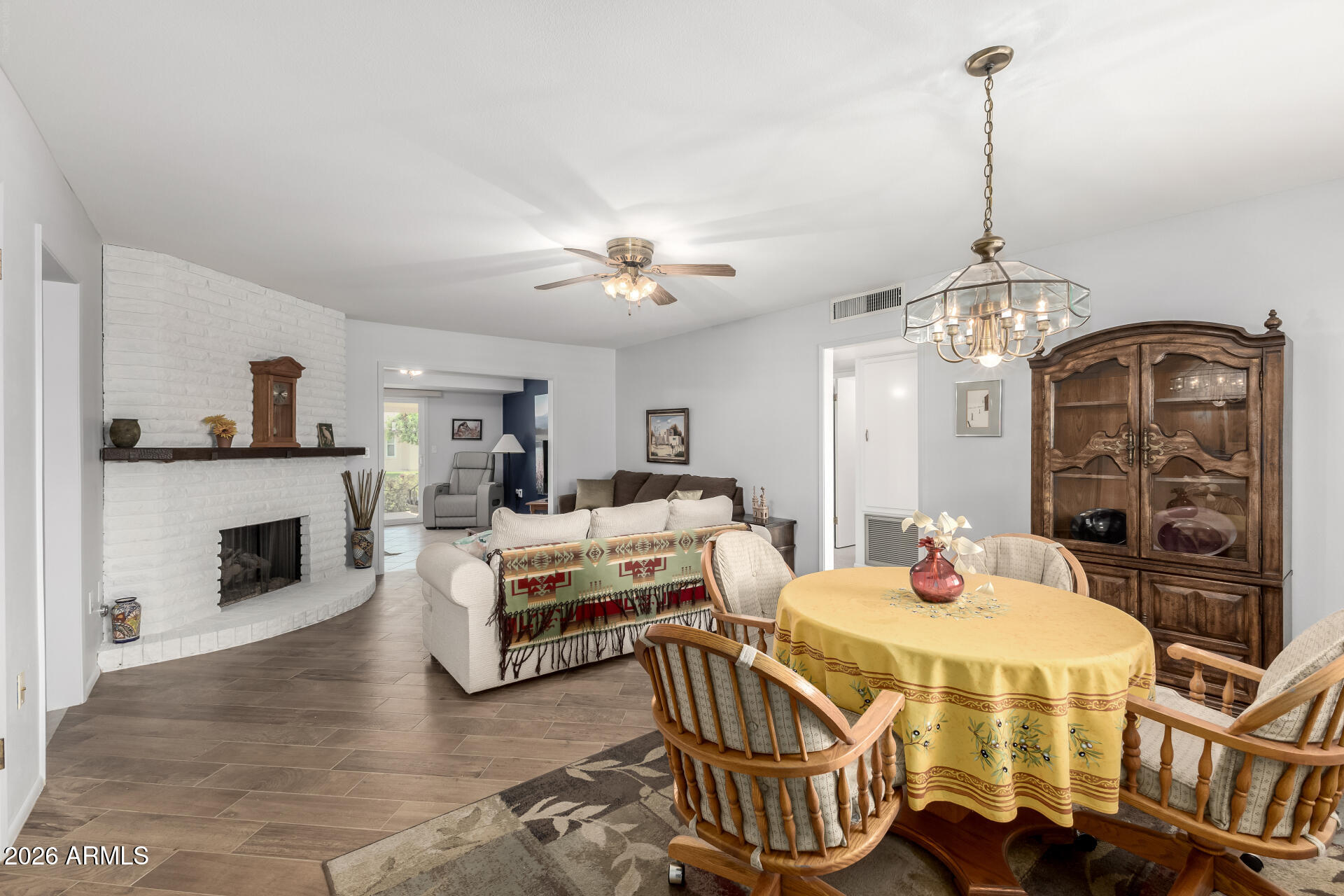 10428 W ROUNDELAY Circle