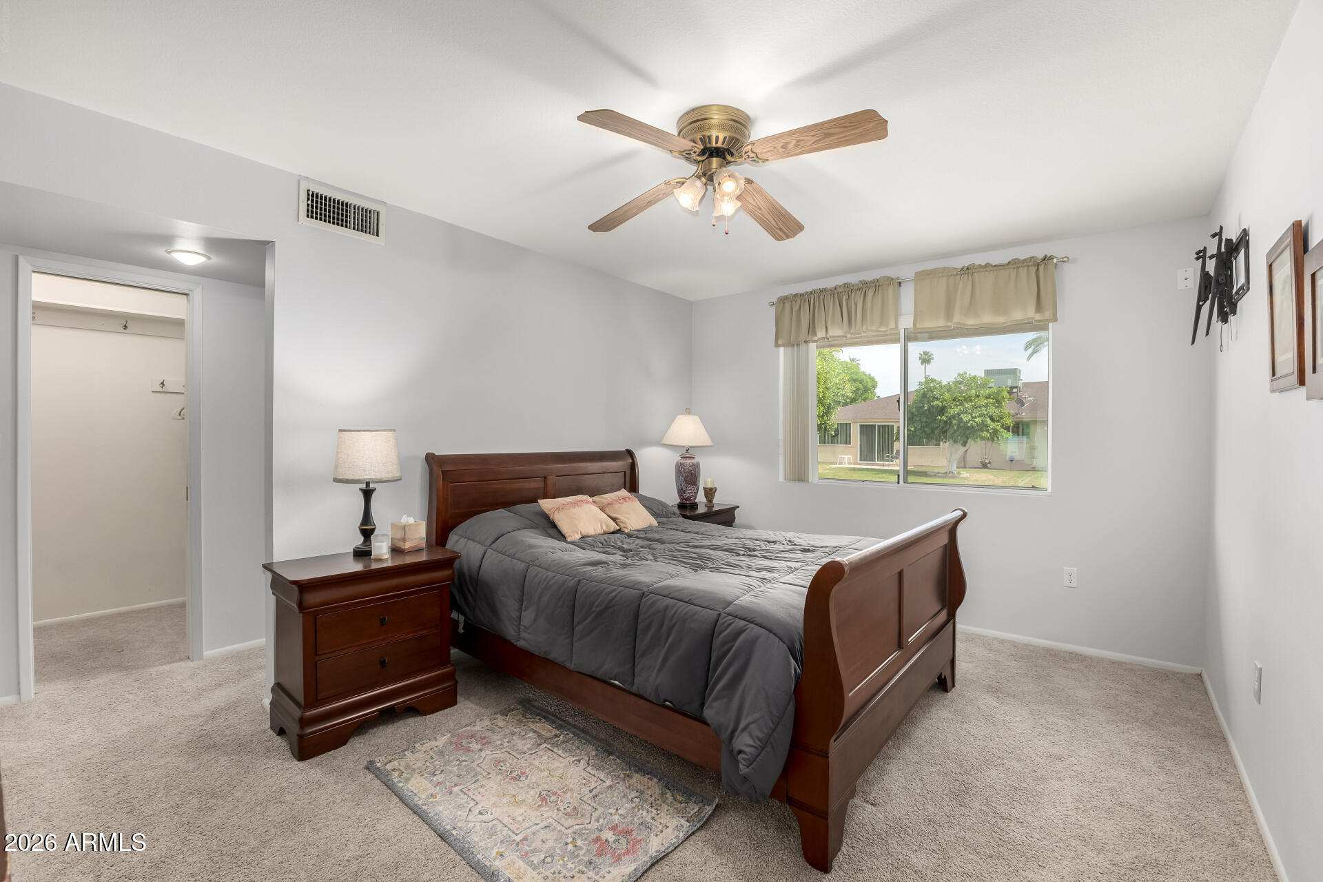 10428 W ROUNDELAY Circle
