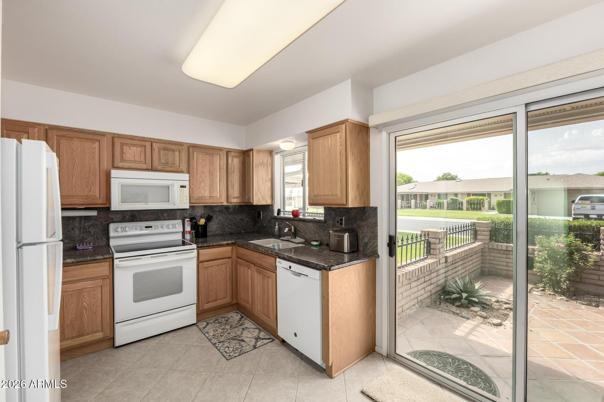 10428 W ROUNDELAY Circle