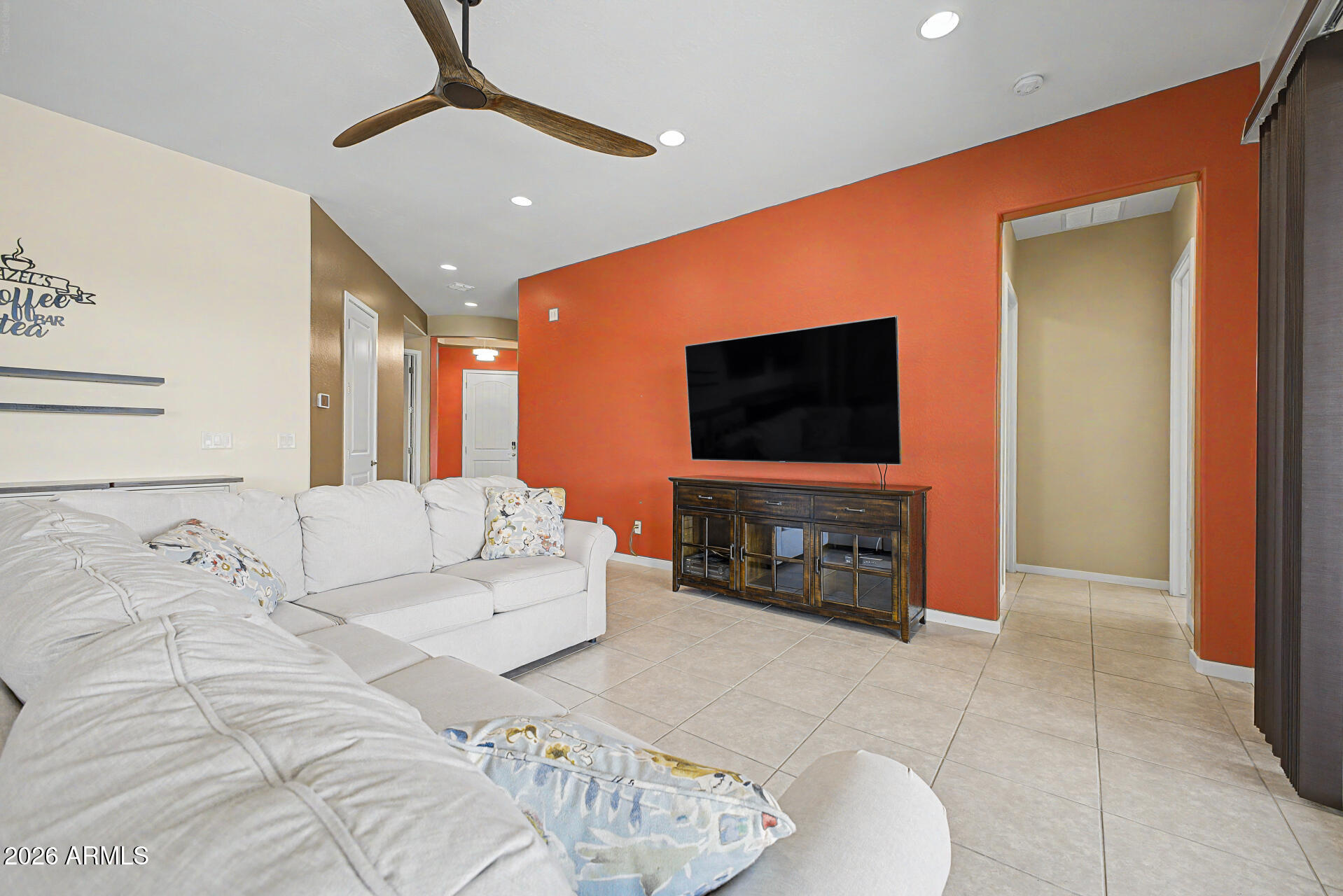 41801 W CACTUS FLOWER