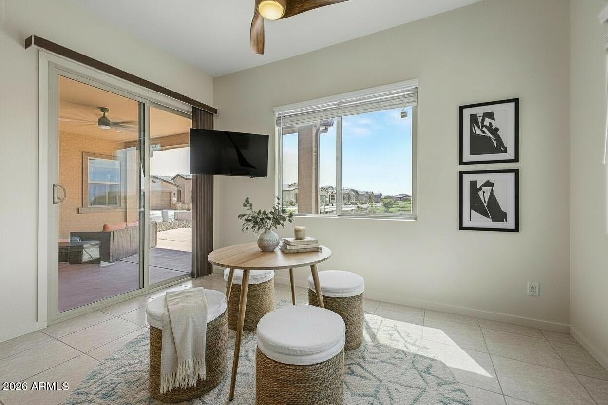 41801 W CACTUS FLOWER