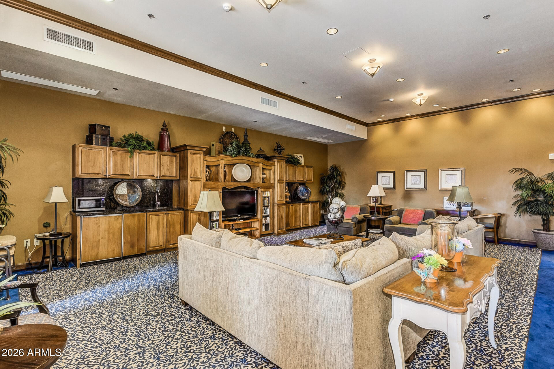 41801 W CACTUS FLOWER