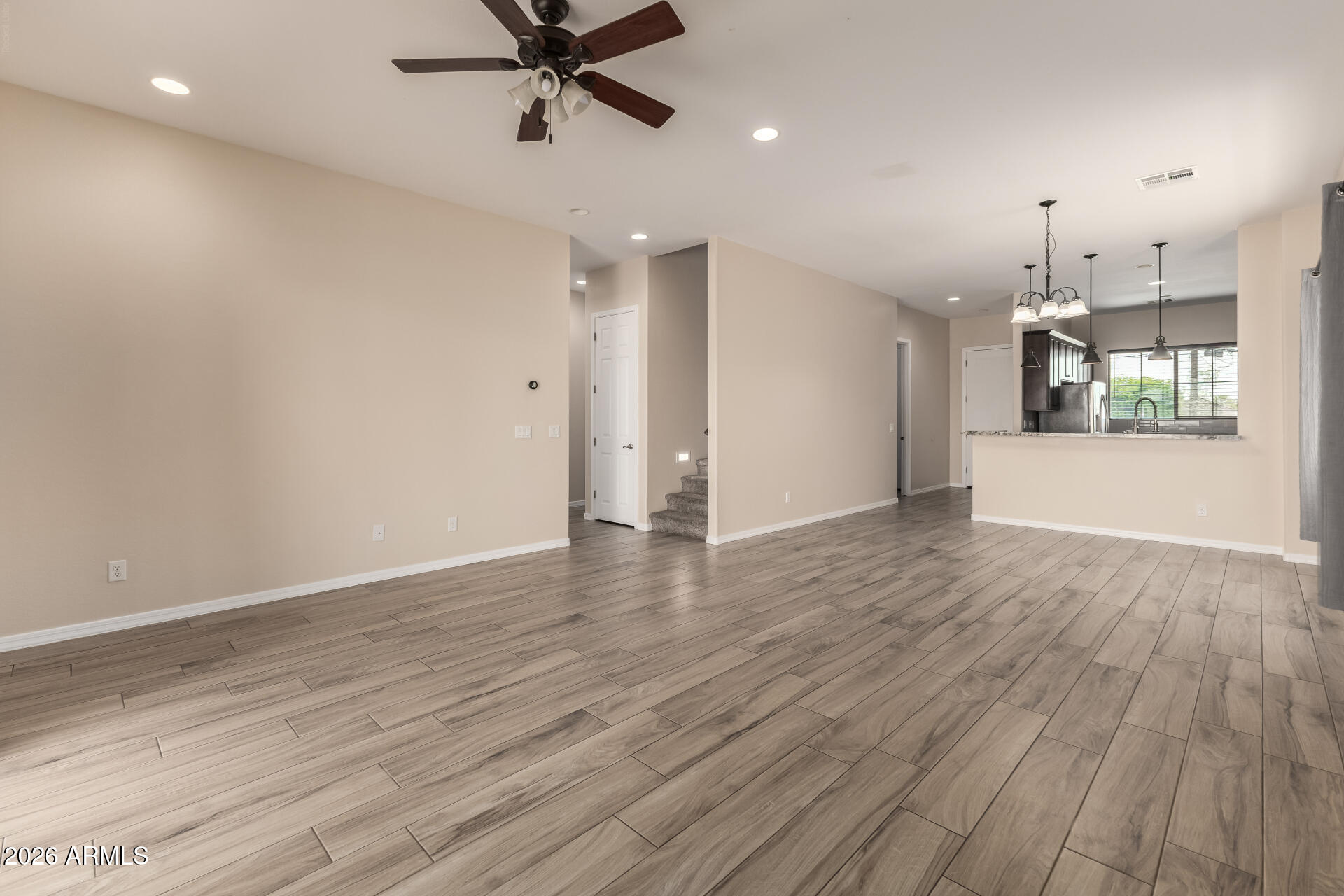 2338 W SIERRA VISTA Drive