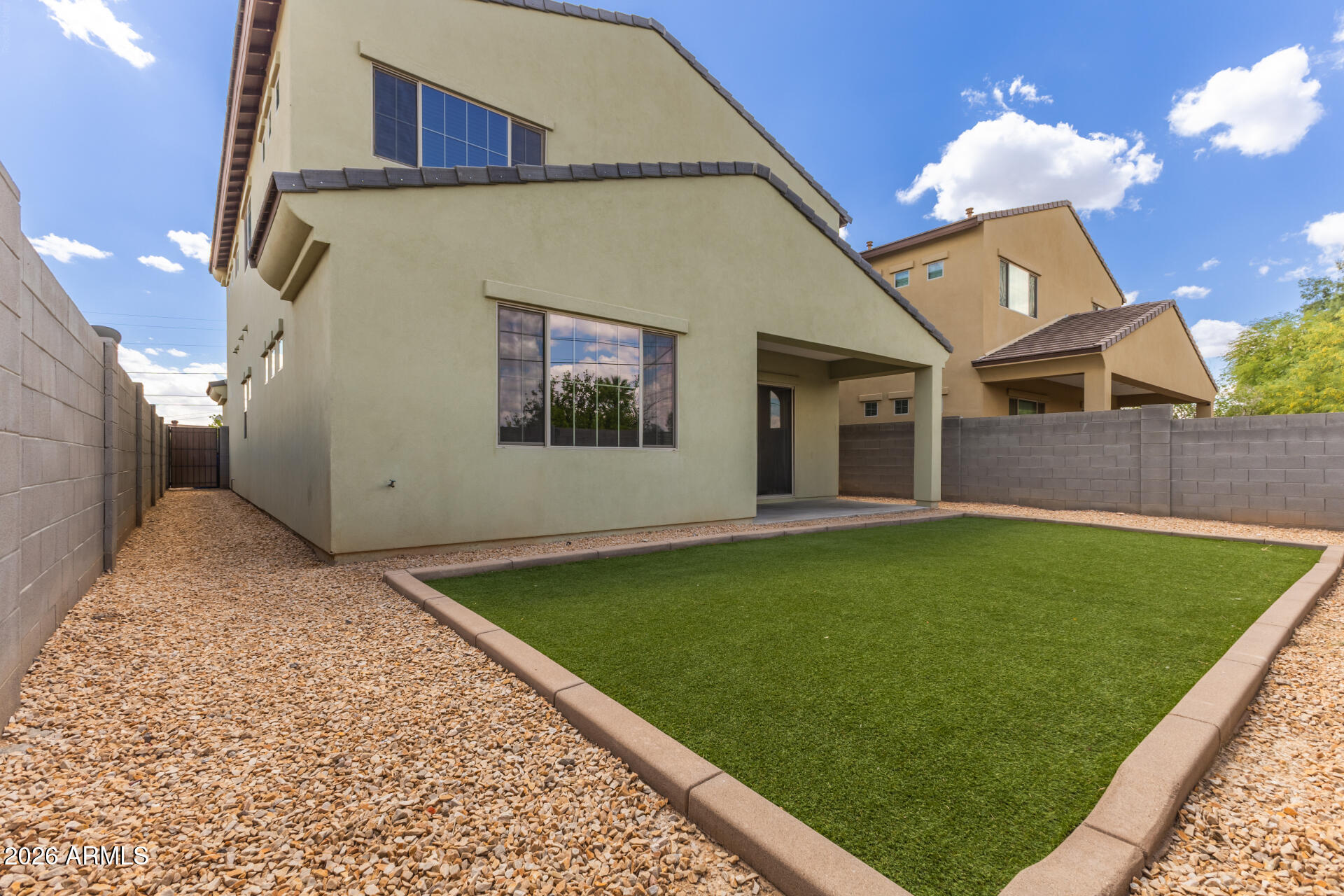 2338 W SIERRA VISTA Drive