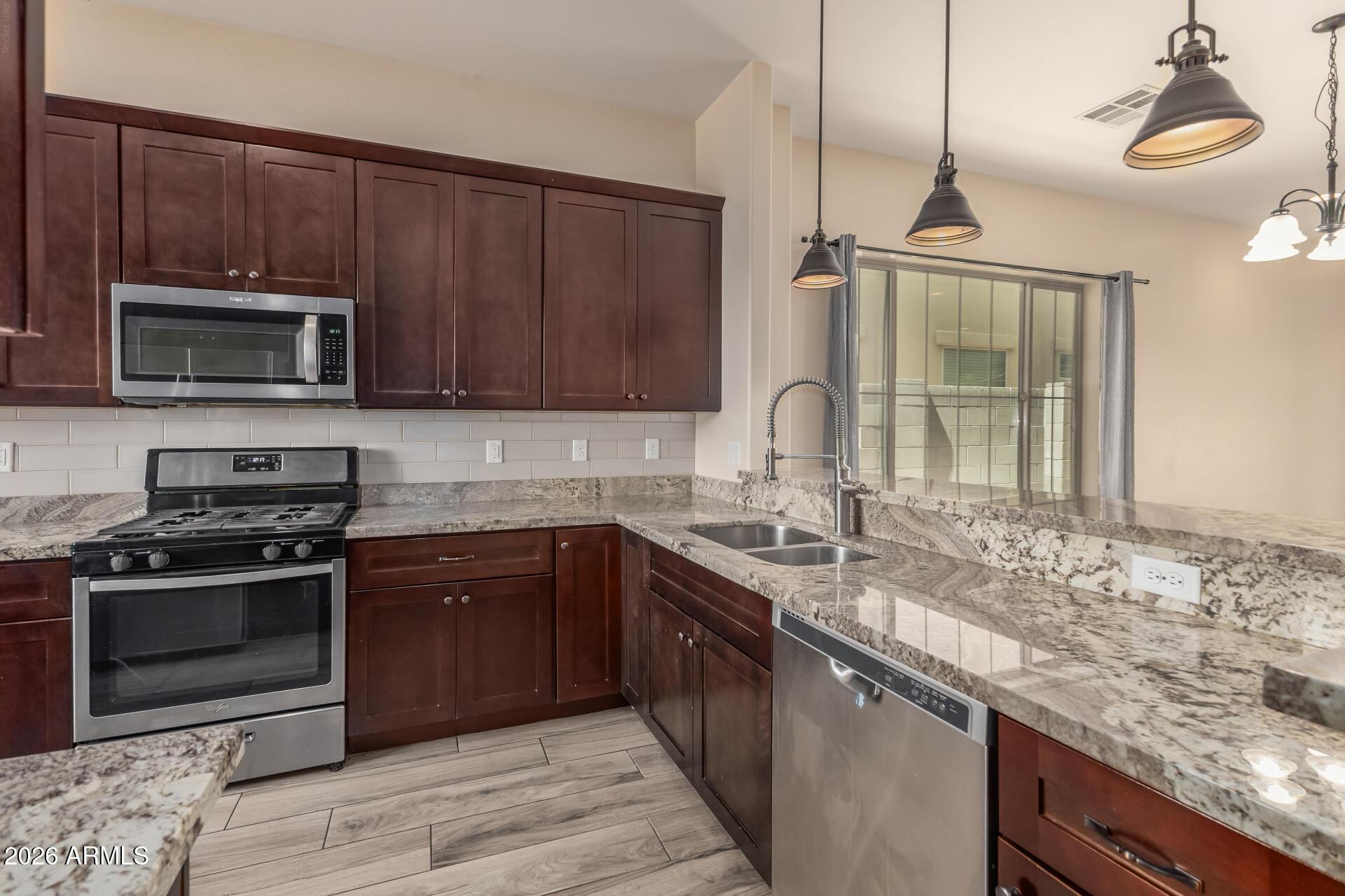 2338 W SIERRA VISTA Drive