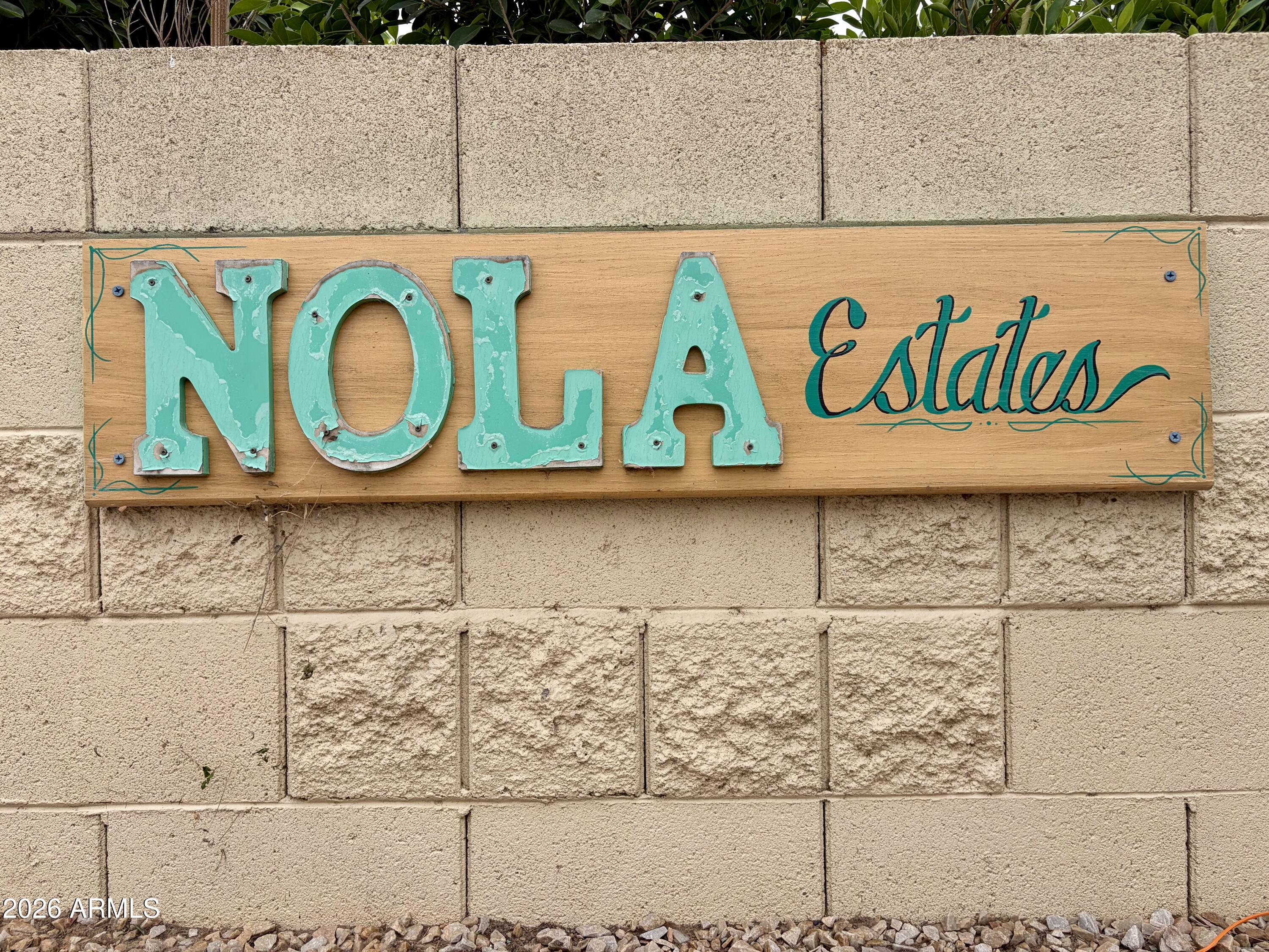 2338 W SIERRA VISTA Drive