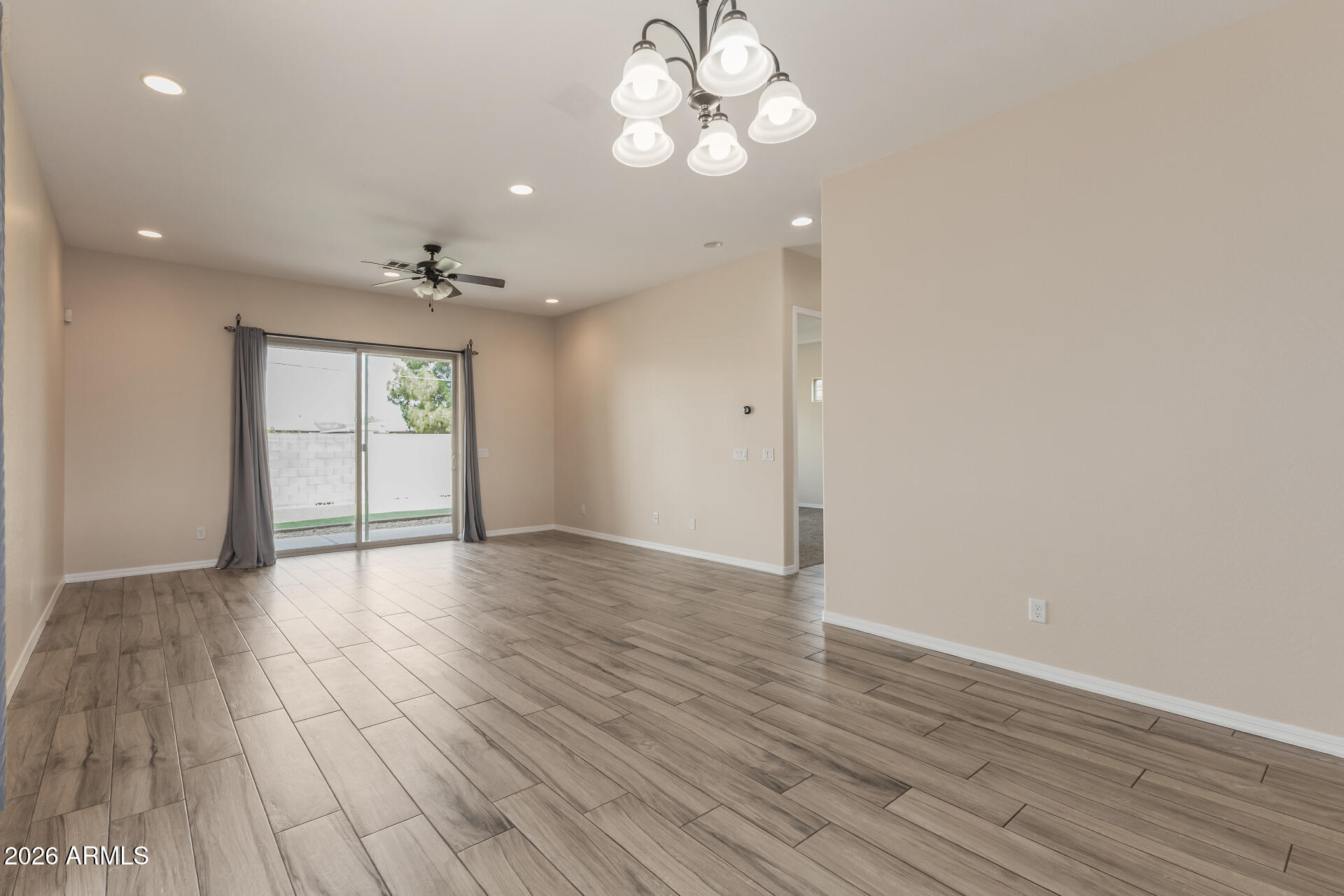 2338 W SIERRA VISTA Drive