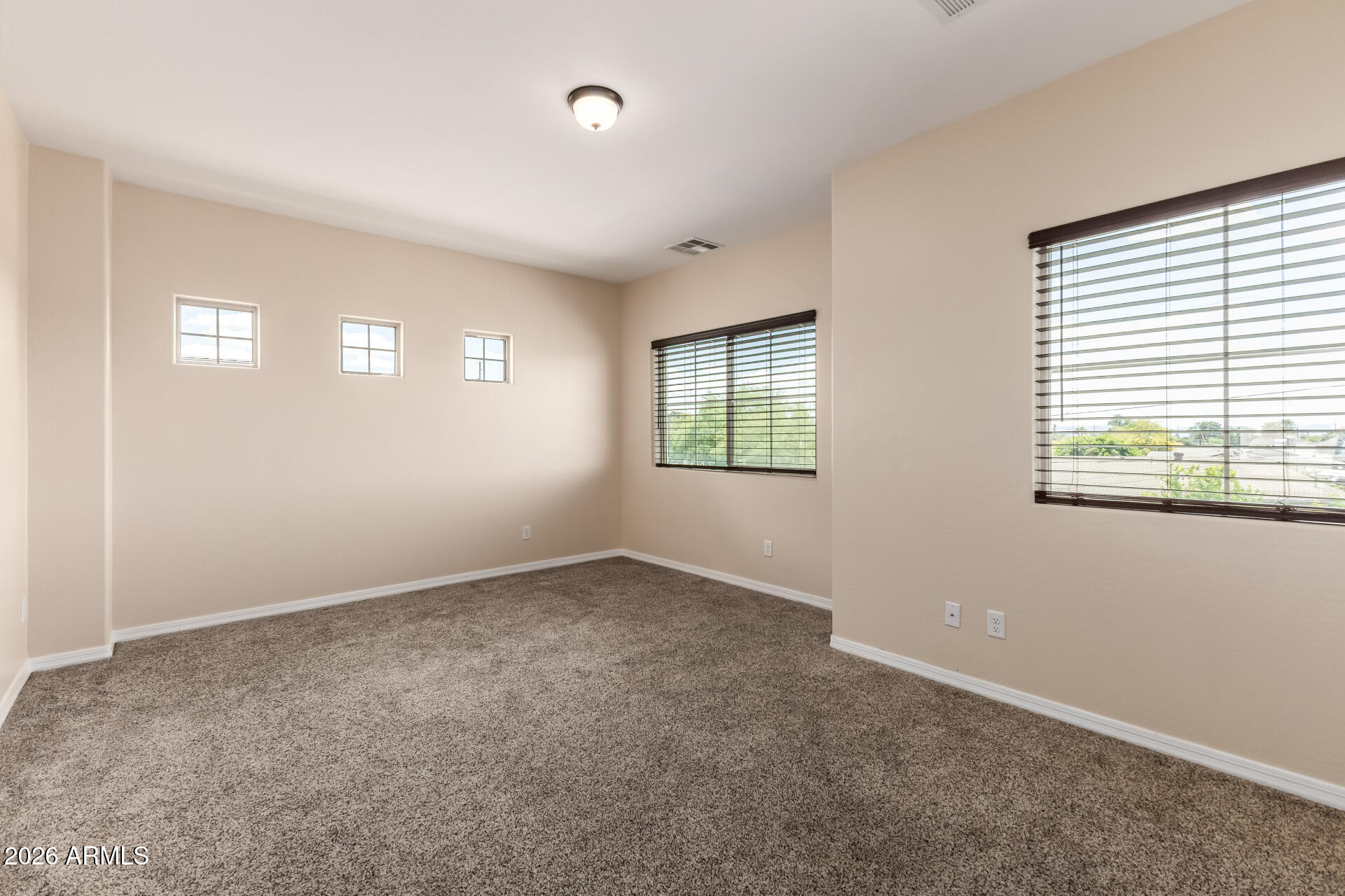 2338 W SIERRA VISTA Drive