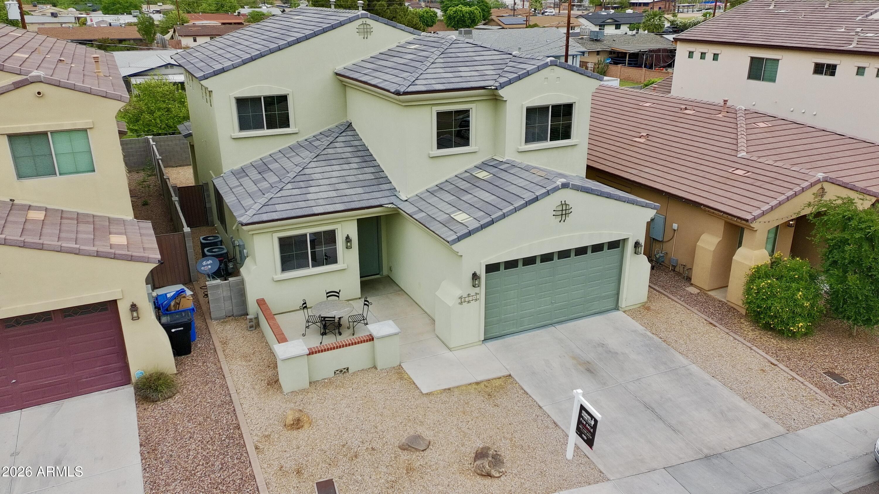 2338 W SIERRA VISTA Drive