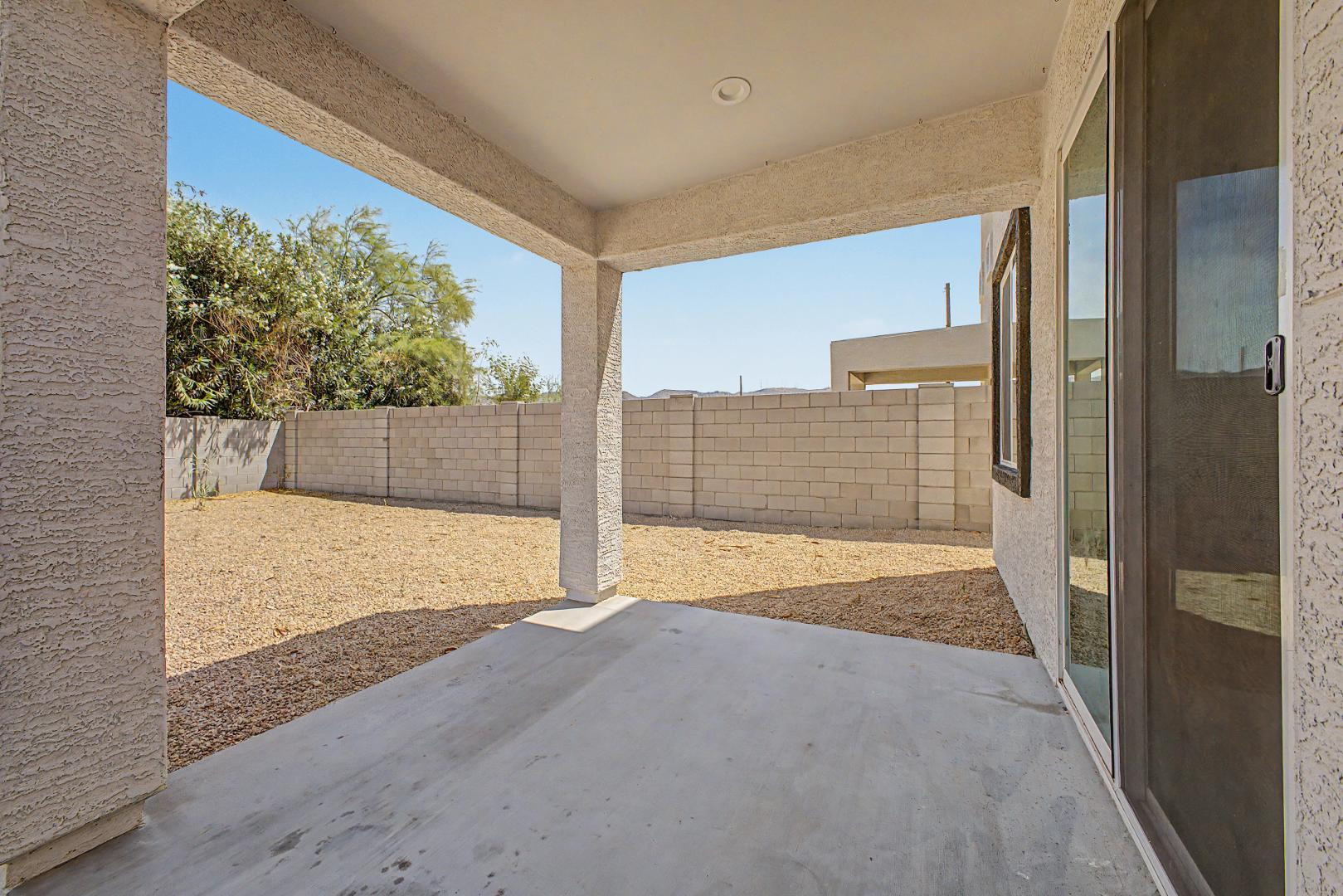 136 W Latona Road