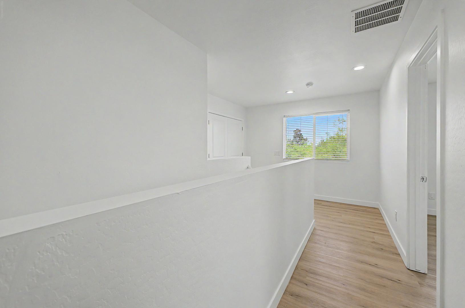 136 W Latona Road
