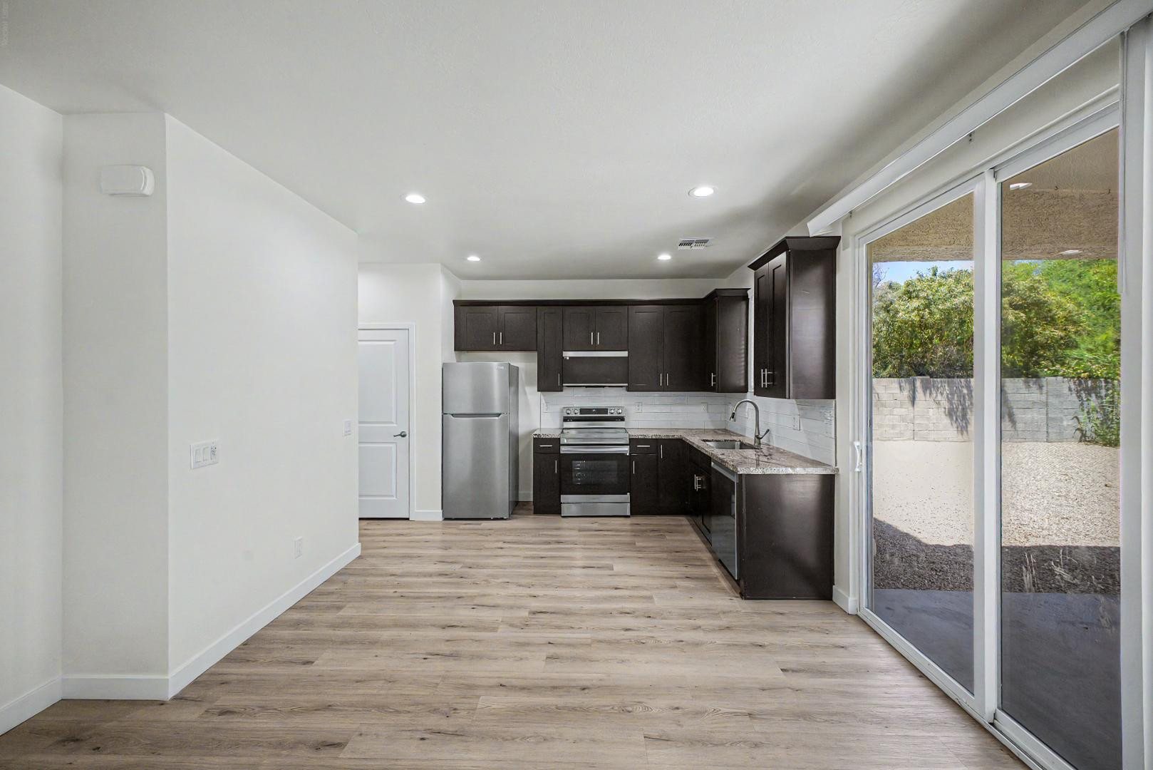 136 W Latona Road