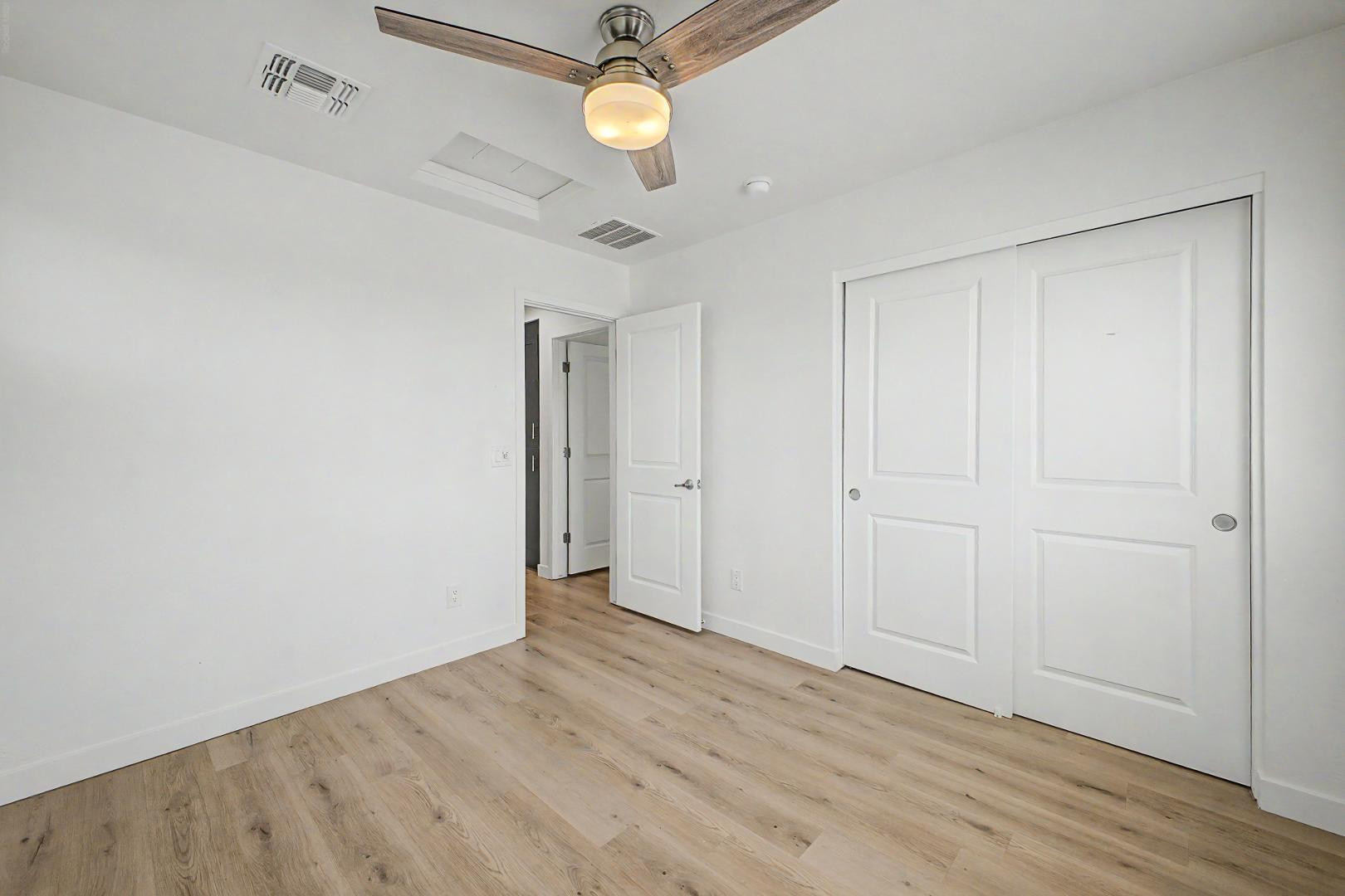 136 W Latona Road
